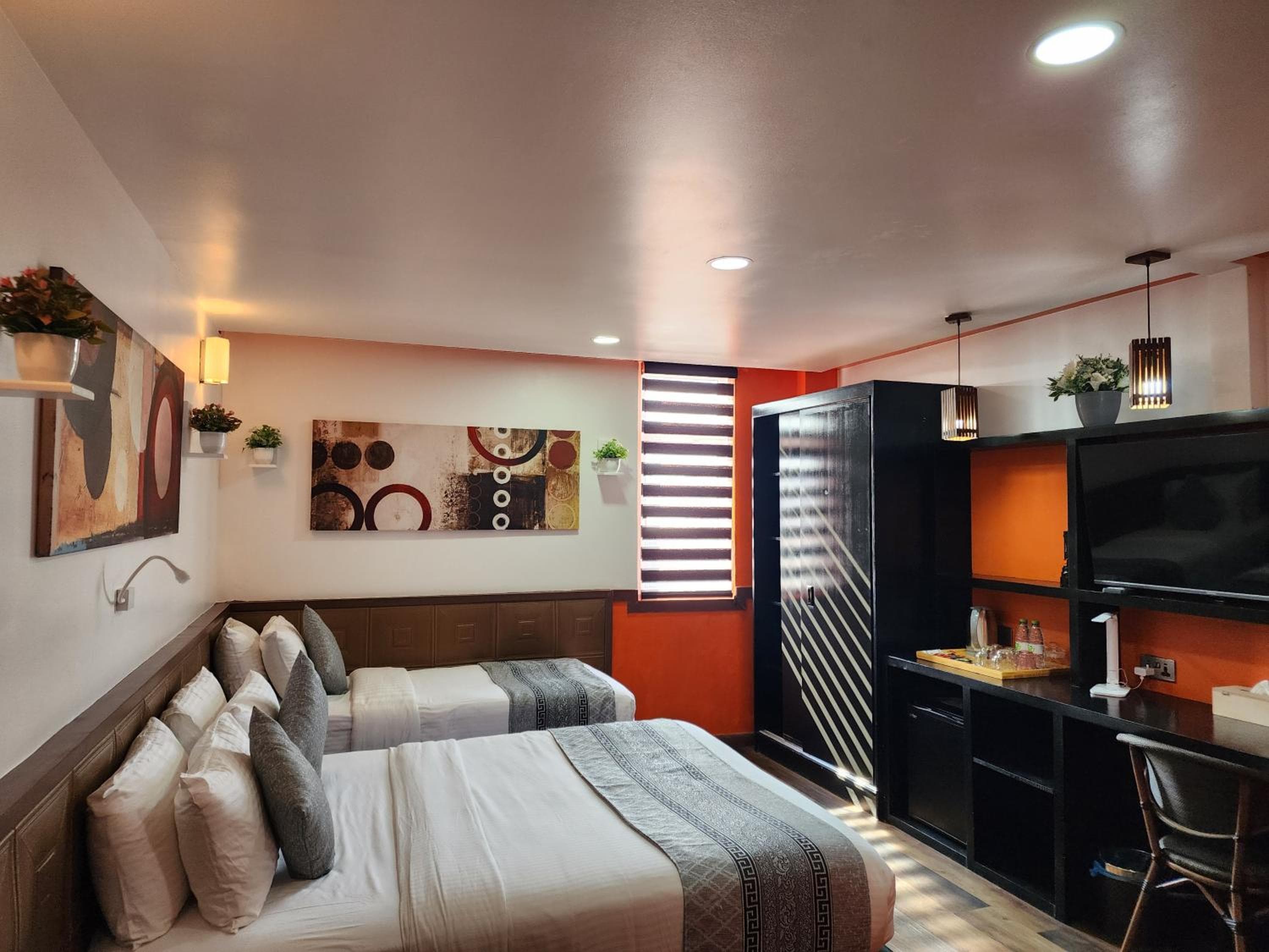 The Hive Beach - View 60