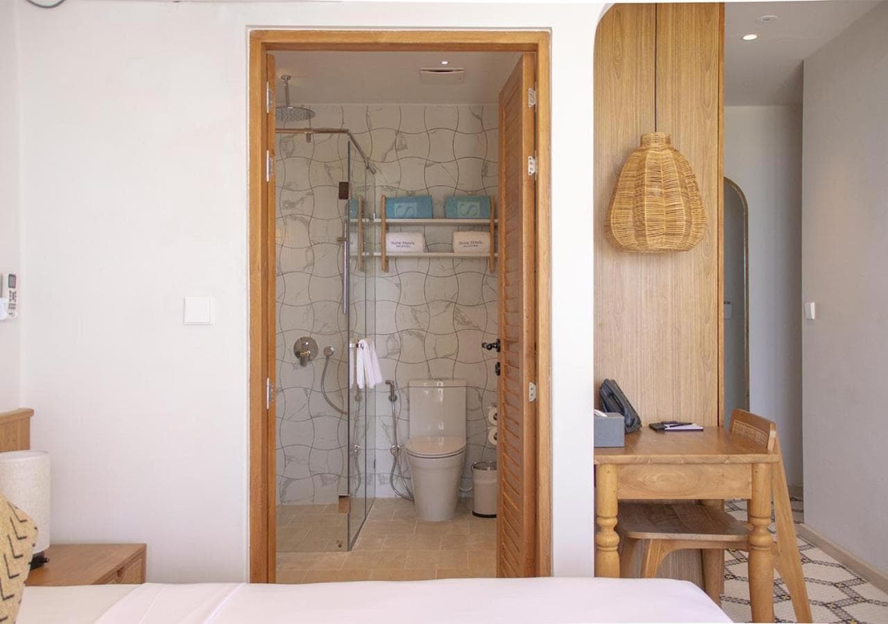 Stone Beach Club - View 38