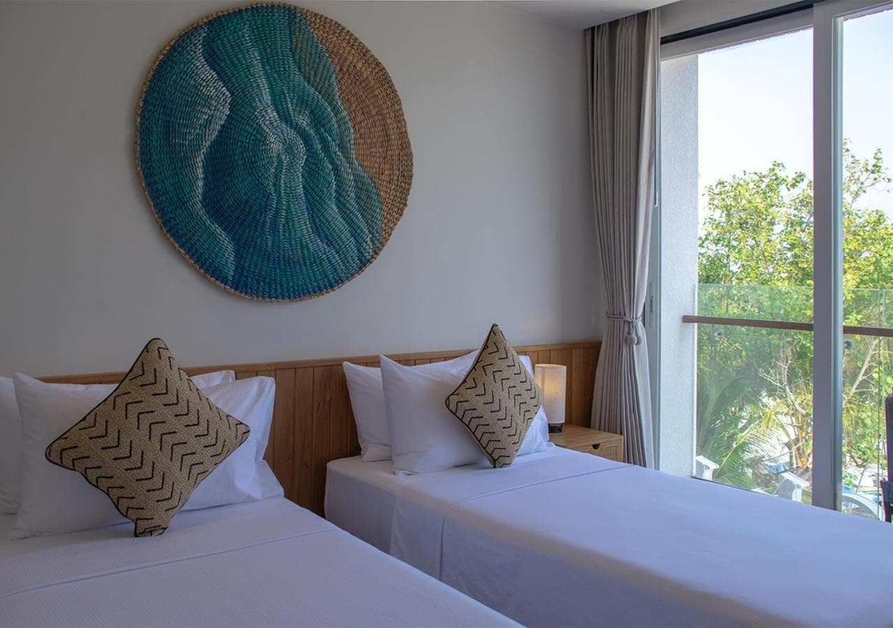 Stone Beach Club - View 12