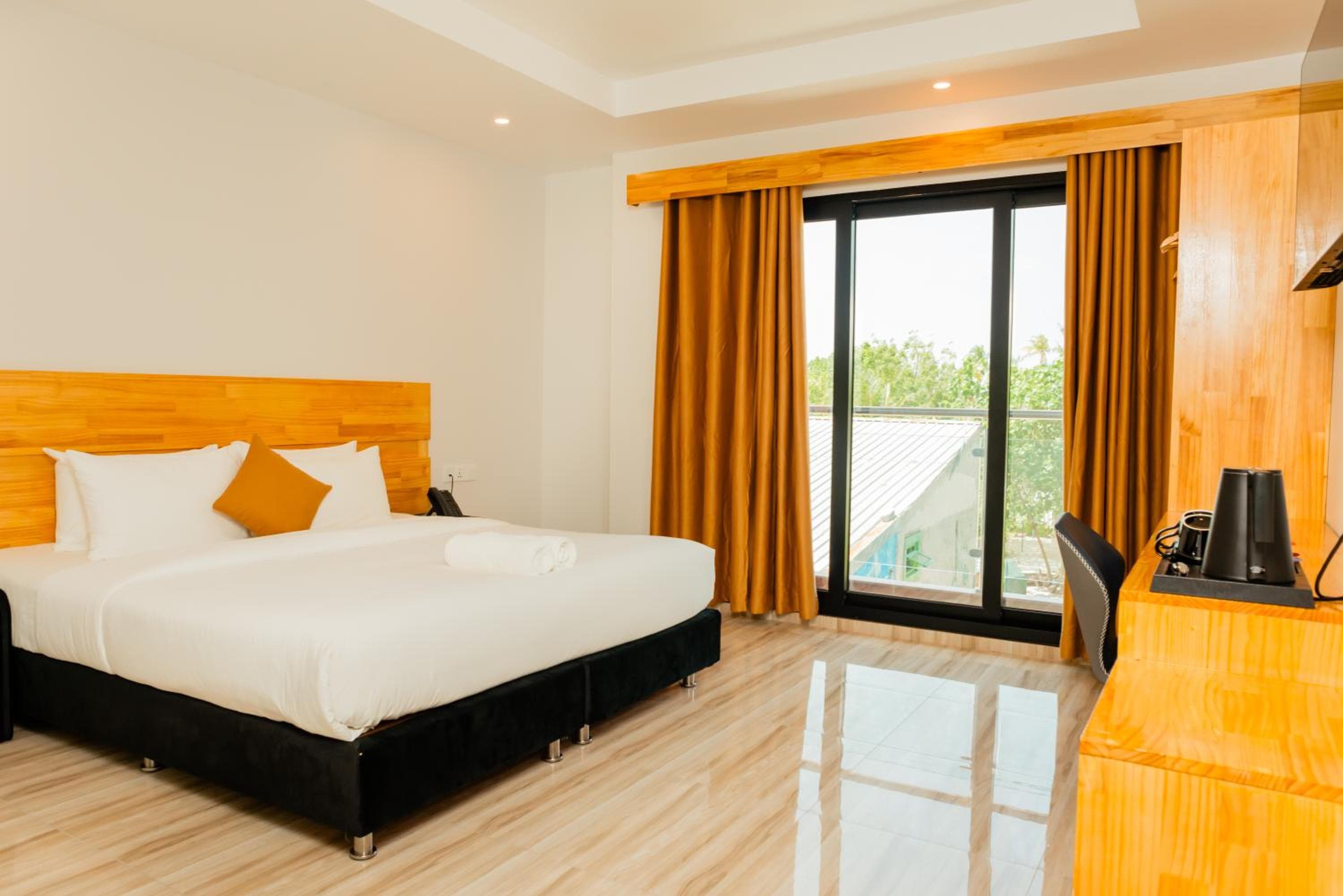 AIMI Beach, Gulhi Island, Maldives - View 20