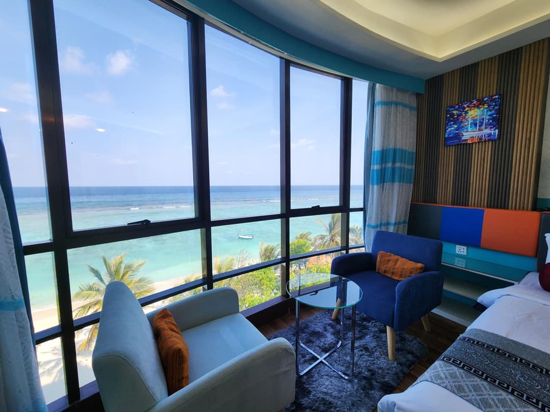 The Hive Beach - View 80