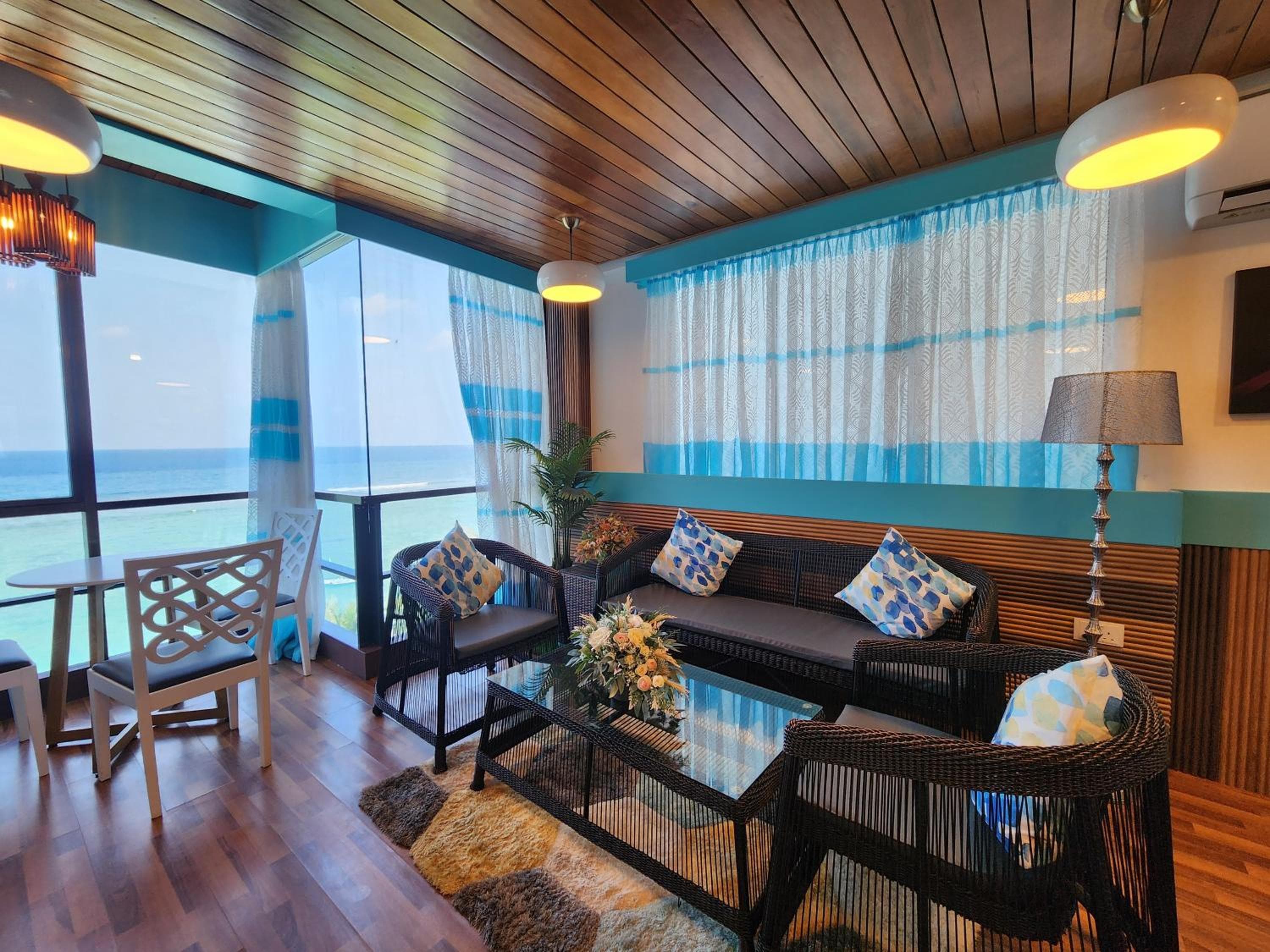 The Hive Beach - View 14