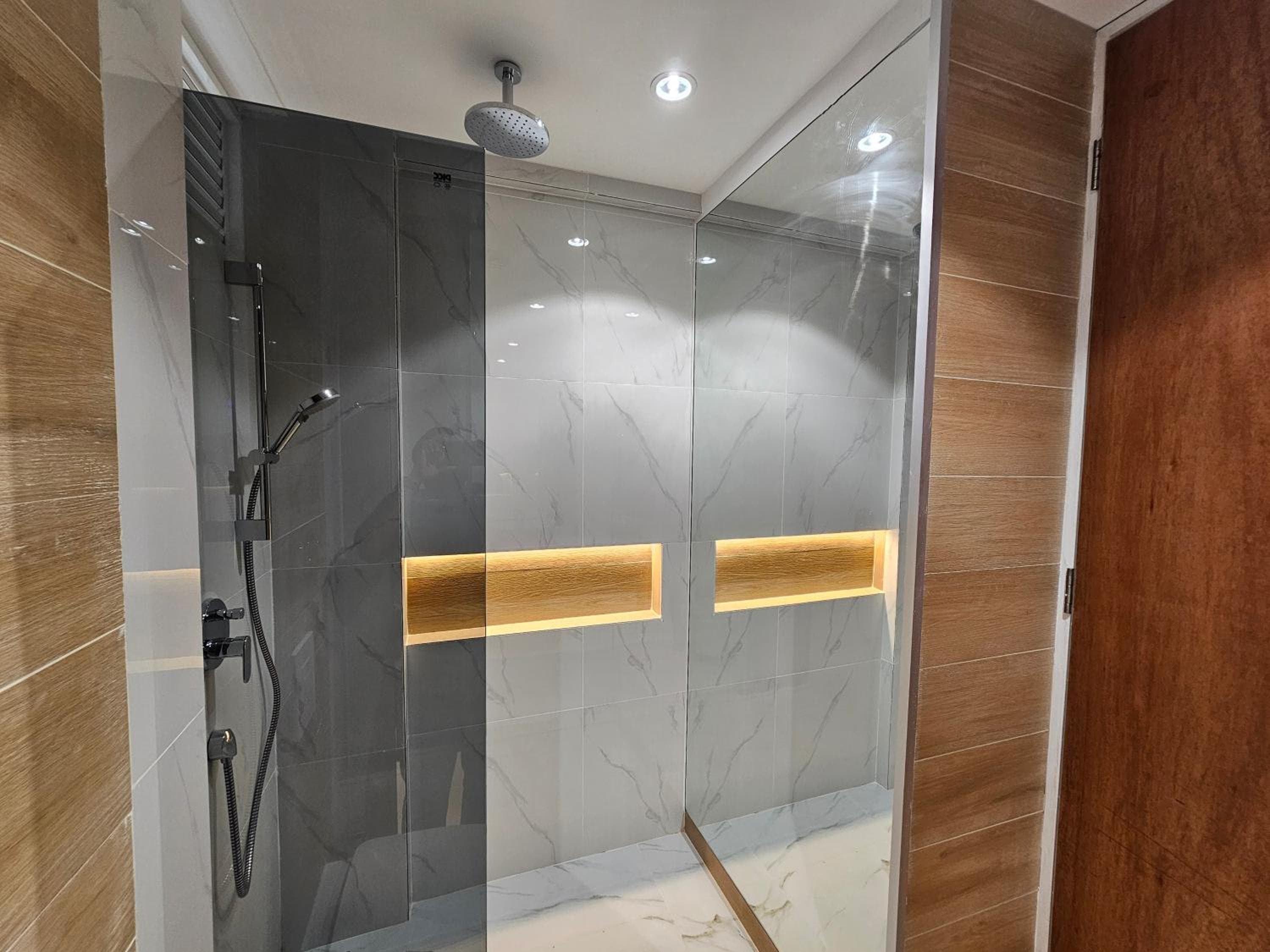 Kinan Boutique - View 4