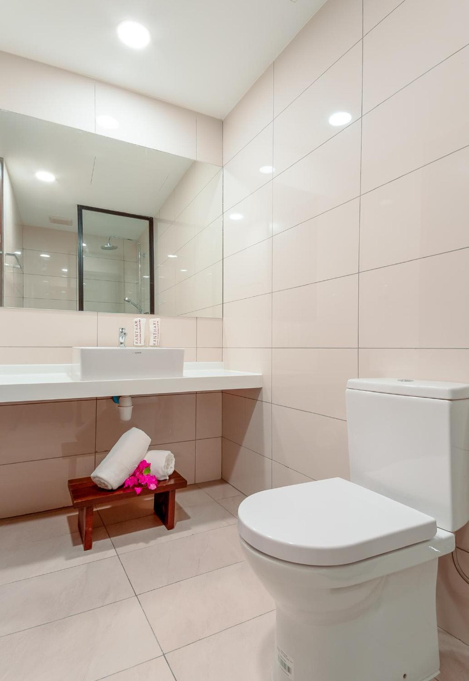 Ranthari Hotel and Spa Ukulhas Maldives - View 41