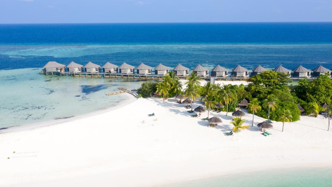 Kuredu Island Resort & Spa - View 8
