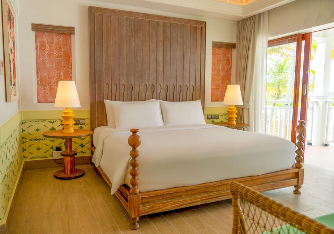 SAii Lagoon Maldives, Curio Collection By Hilton - View 3