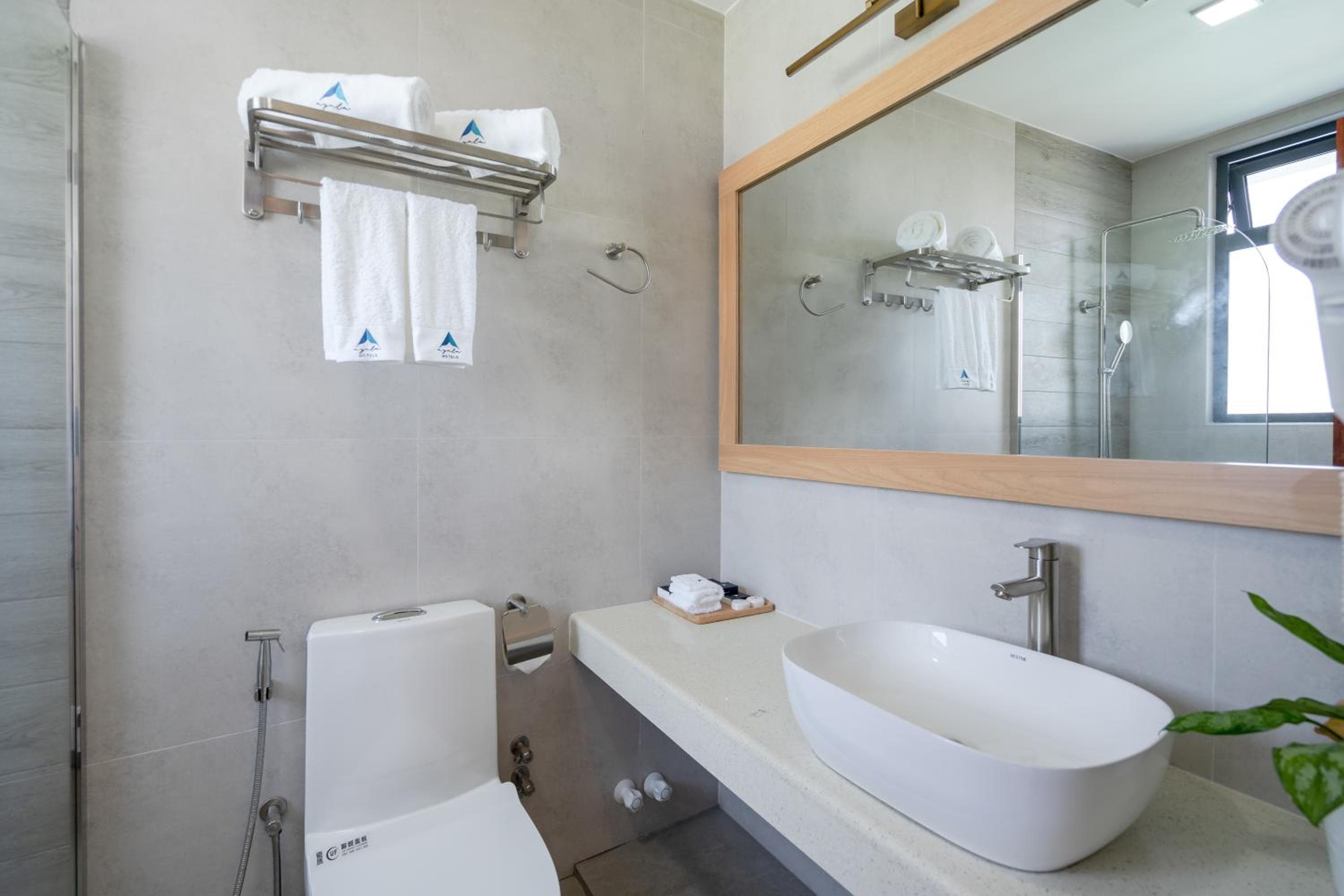 Ayala Oceanview Maldives - View 42