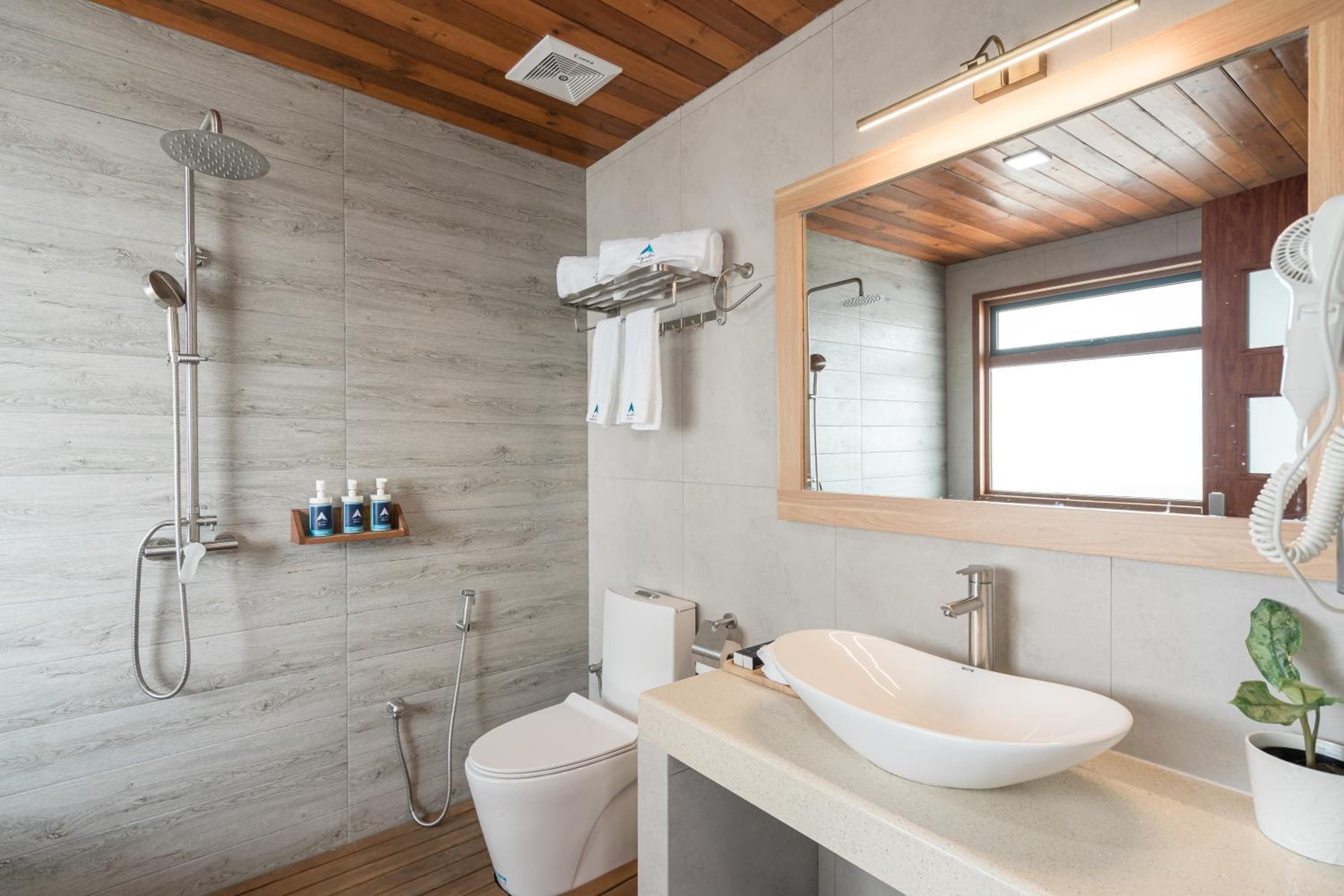 Ayala Oceanview Maldives - View 57