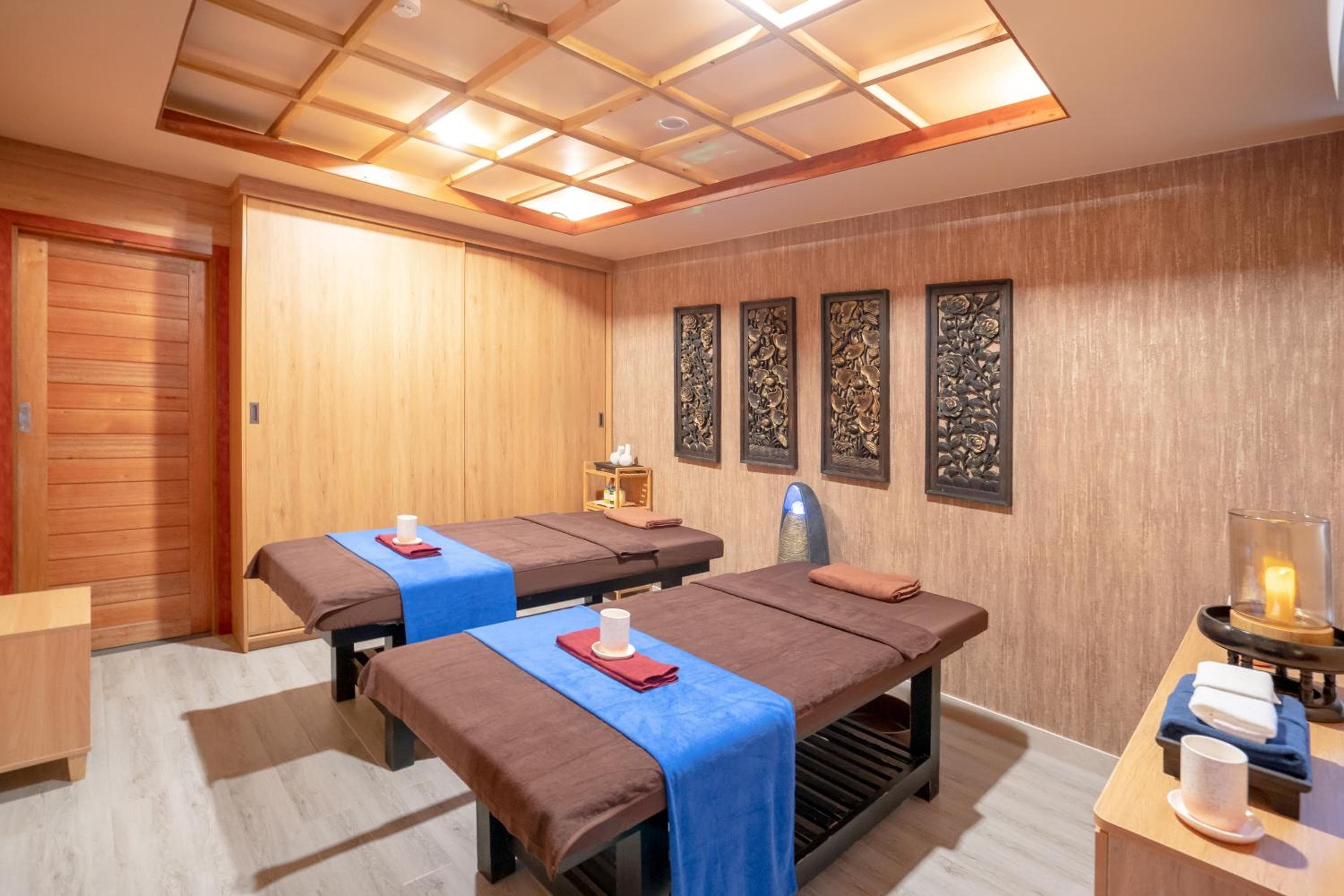 Ayala Oceanview Maldives - View 65