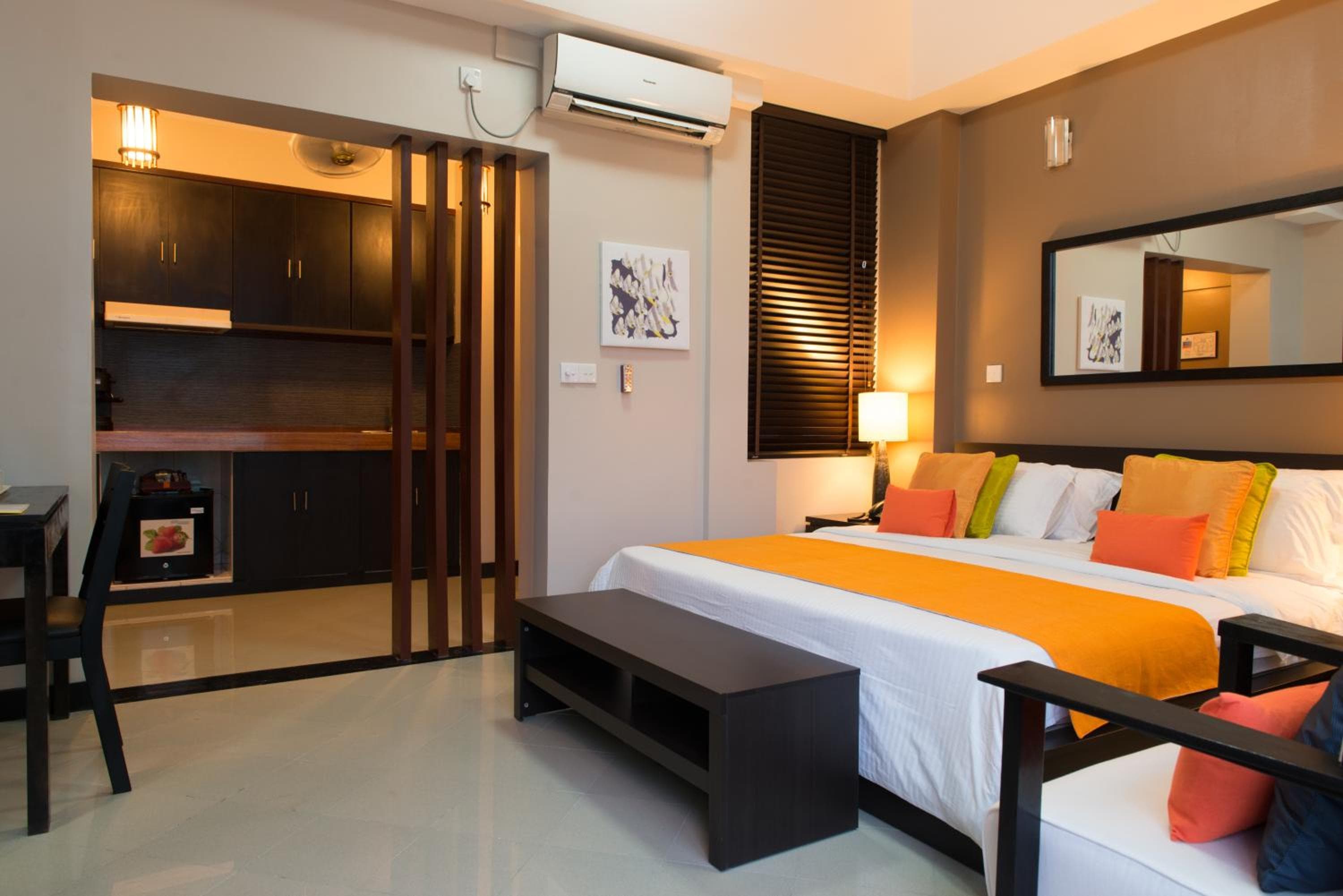 The Beehive - View 8