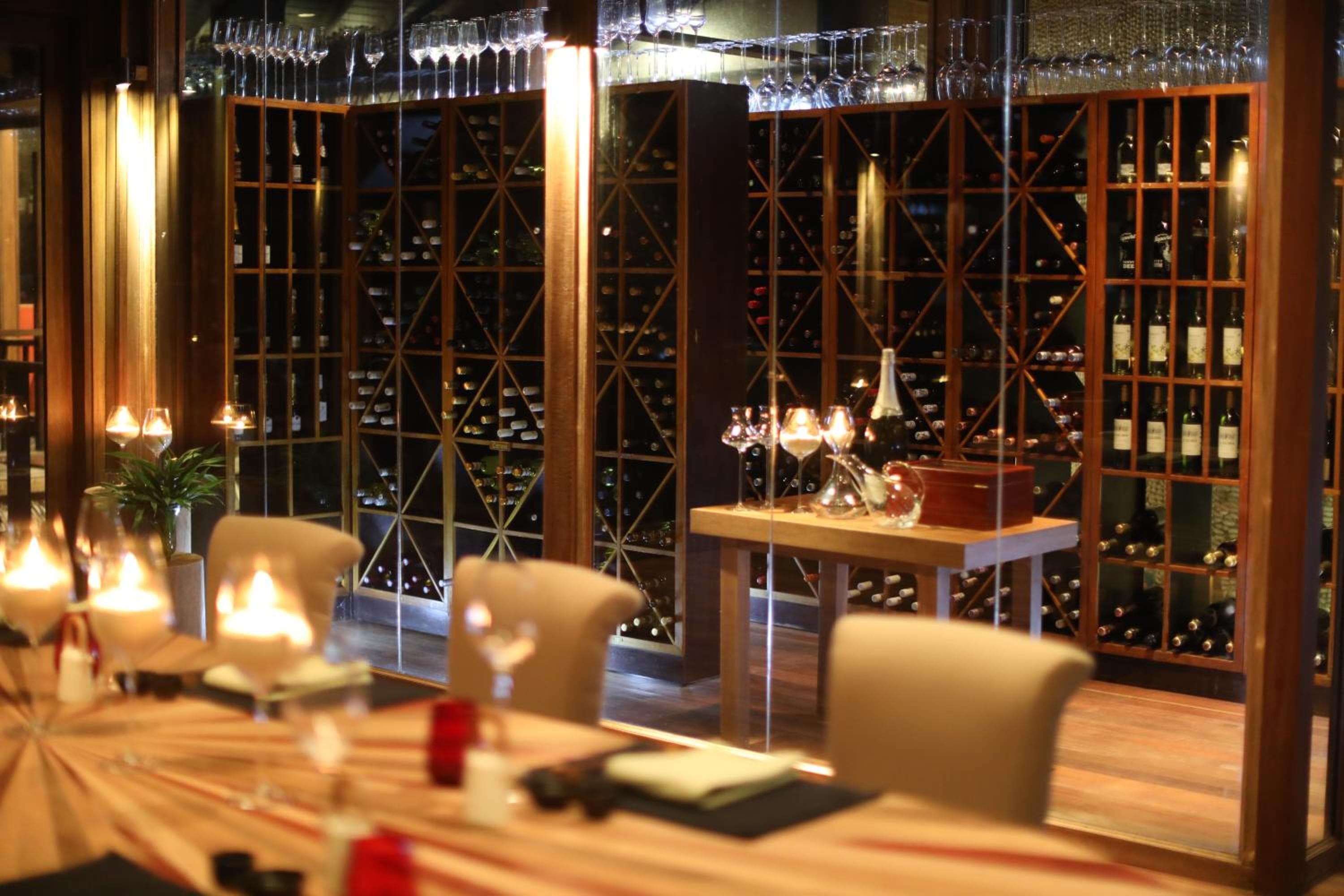 Coco Bodu Hithi - 50 percent off shared roundtrip Speedboat for stays from 1 Sep to 23 Dec 2025 - View 20