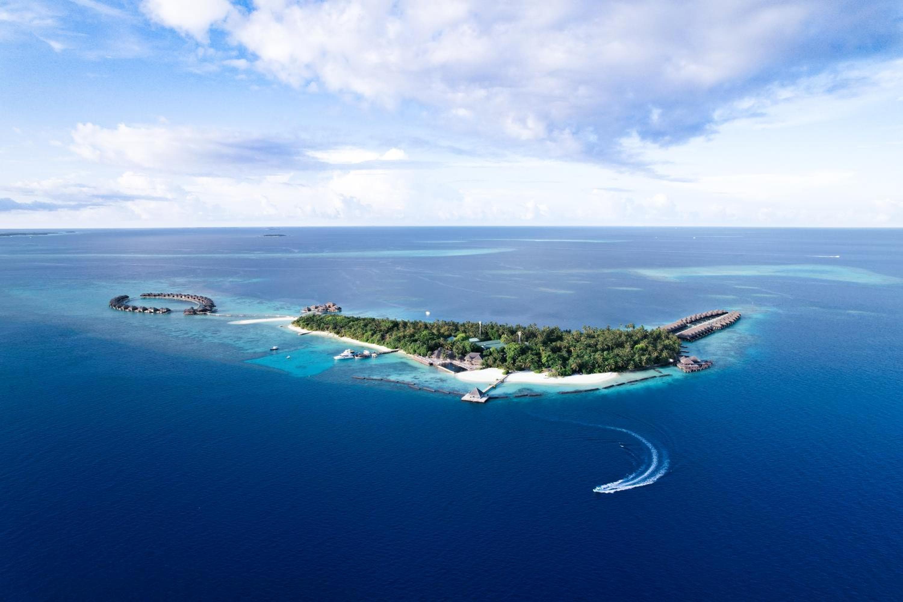 Coco Bodu Hithi - 50 percent off shared roundtrip Speedboat for stays from 1 Sep to 23 Dec 2025 - View 82