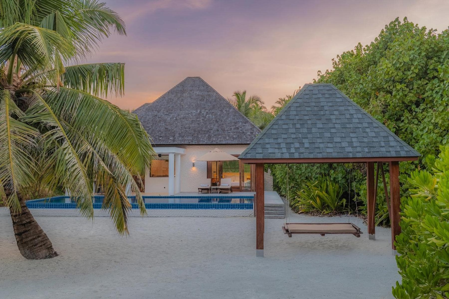 Hideaway Beach Resort & Spa - FREE SHARED CHARTER FLIGHT for two on stays of 7 or more nights from September 2025 until 23rd December 2026 - View 76