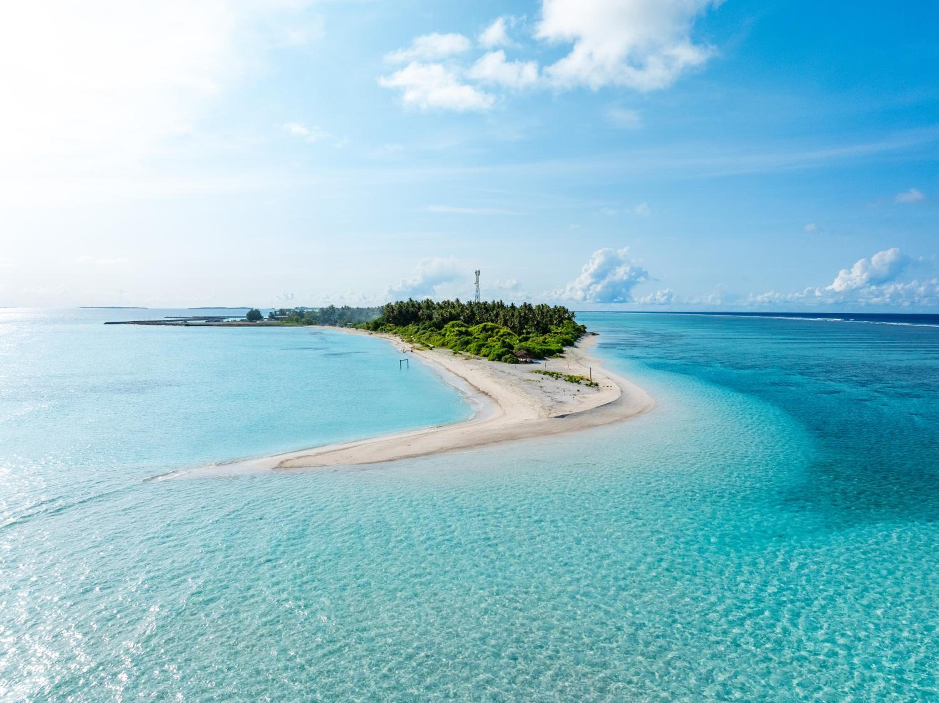 Fushi Beach Guesthouse - View 9