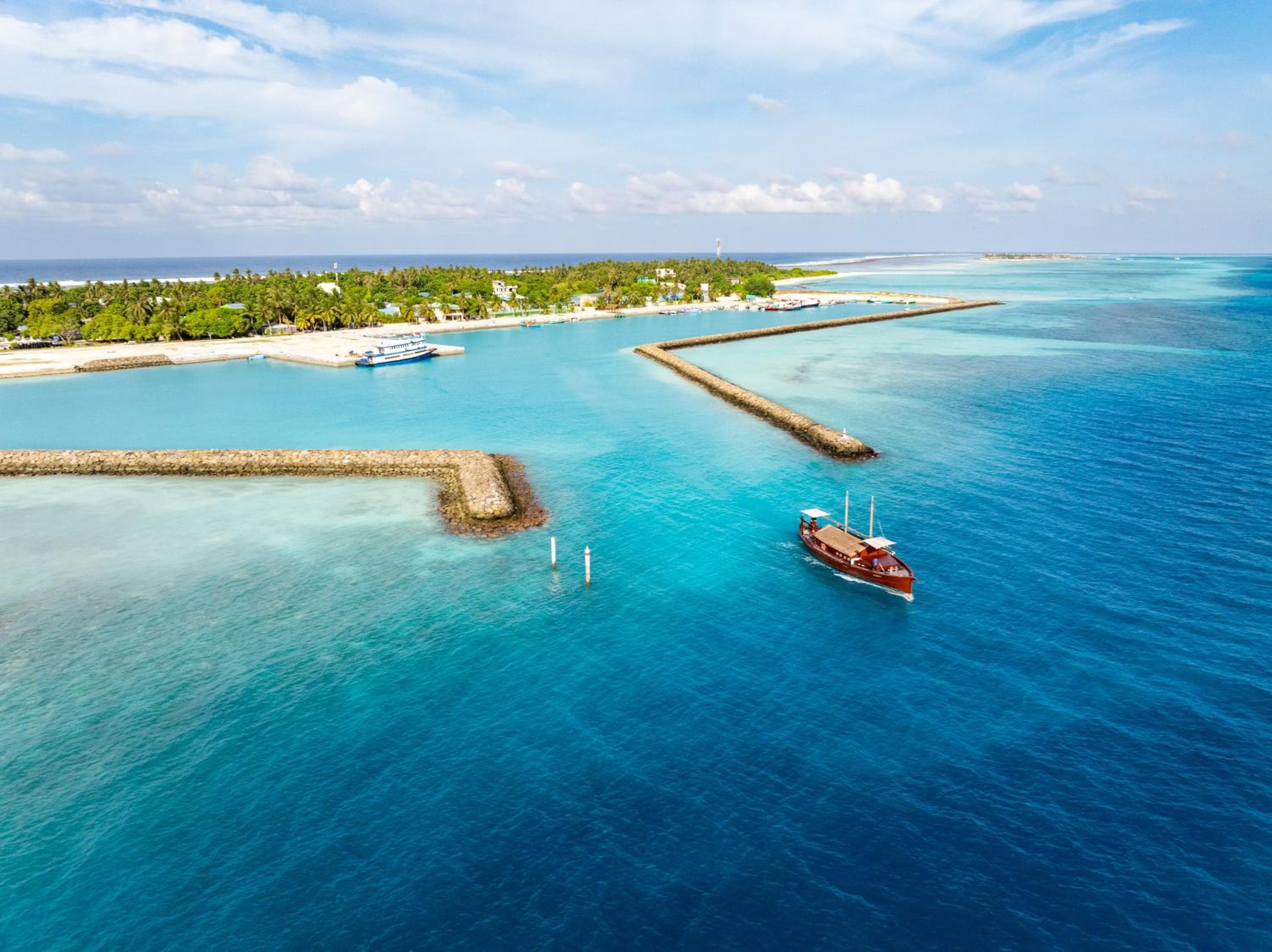 Fushi Beach Guesthouse - View 1