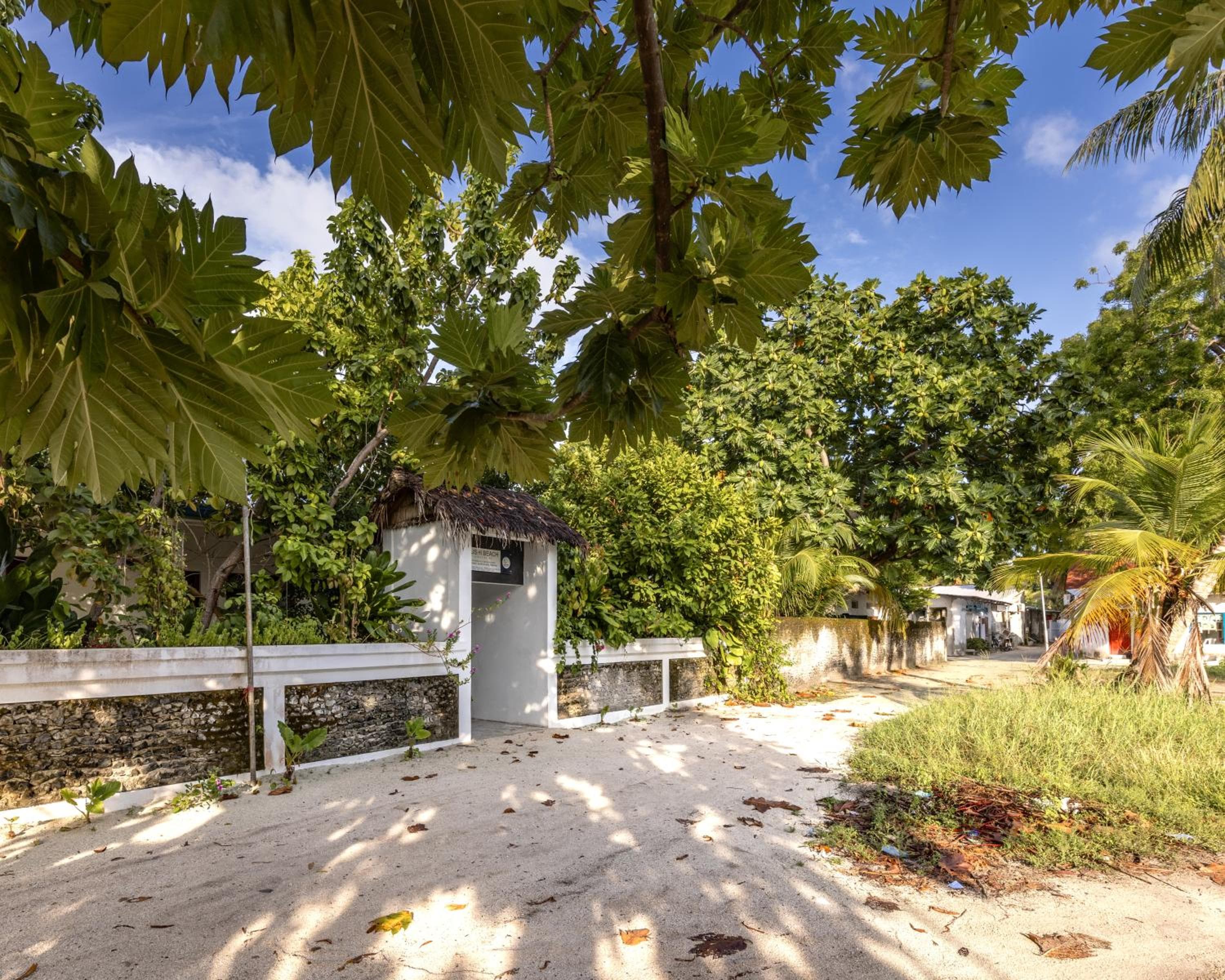 Fushi Beach Guesthouse - View 36