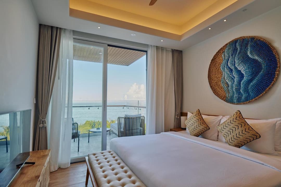 Stone Beach Club - View 12