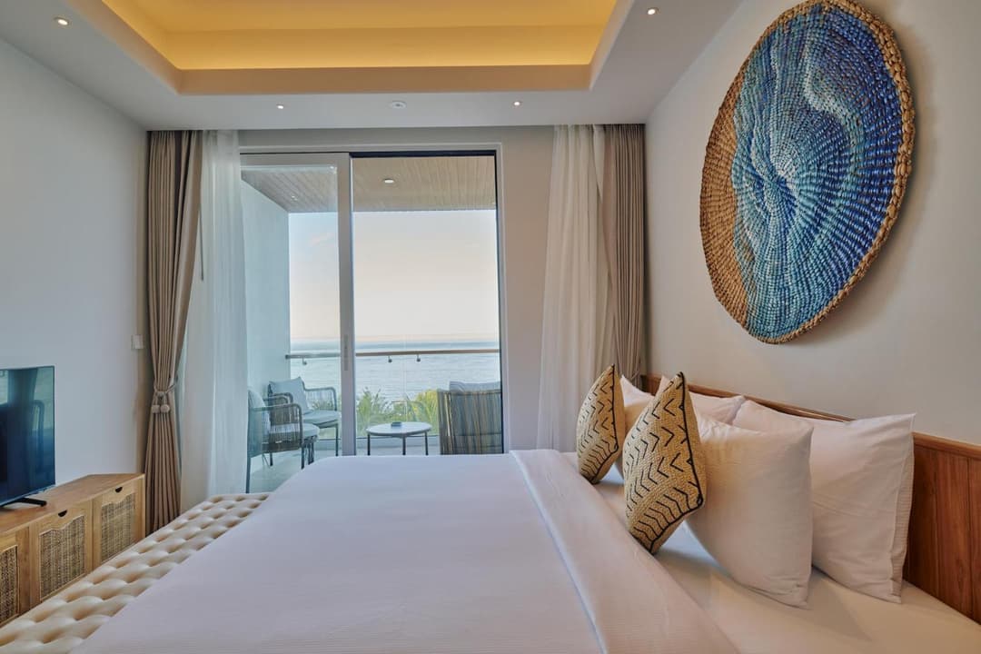Stone Beach Club - View 40