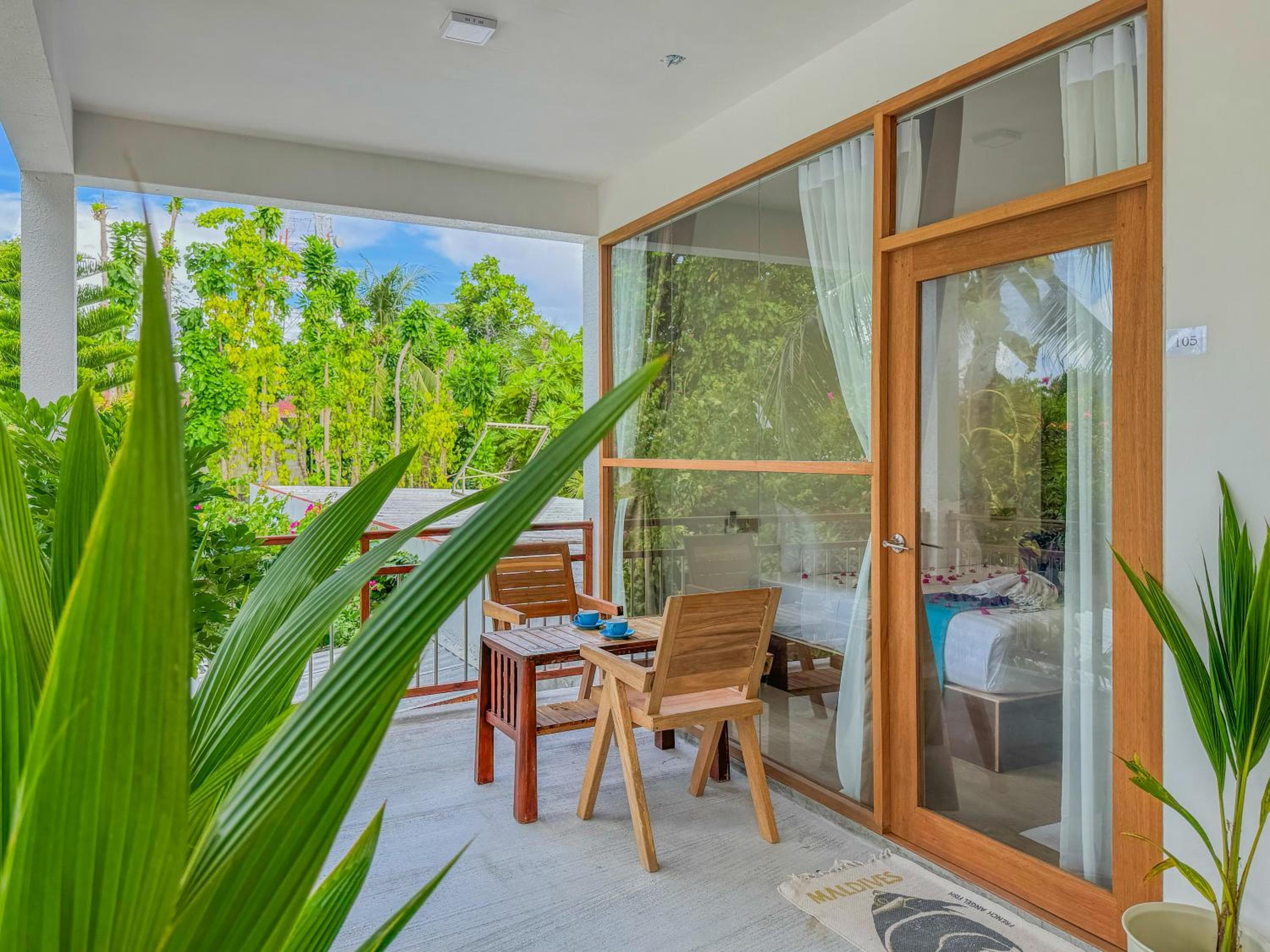 Lagoon Villa Maldives - View 4