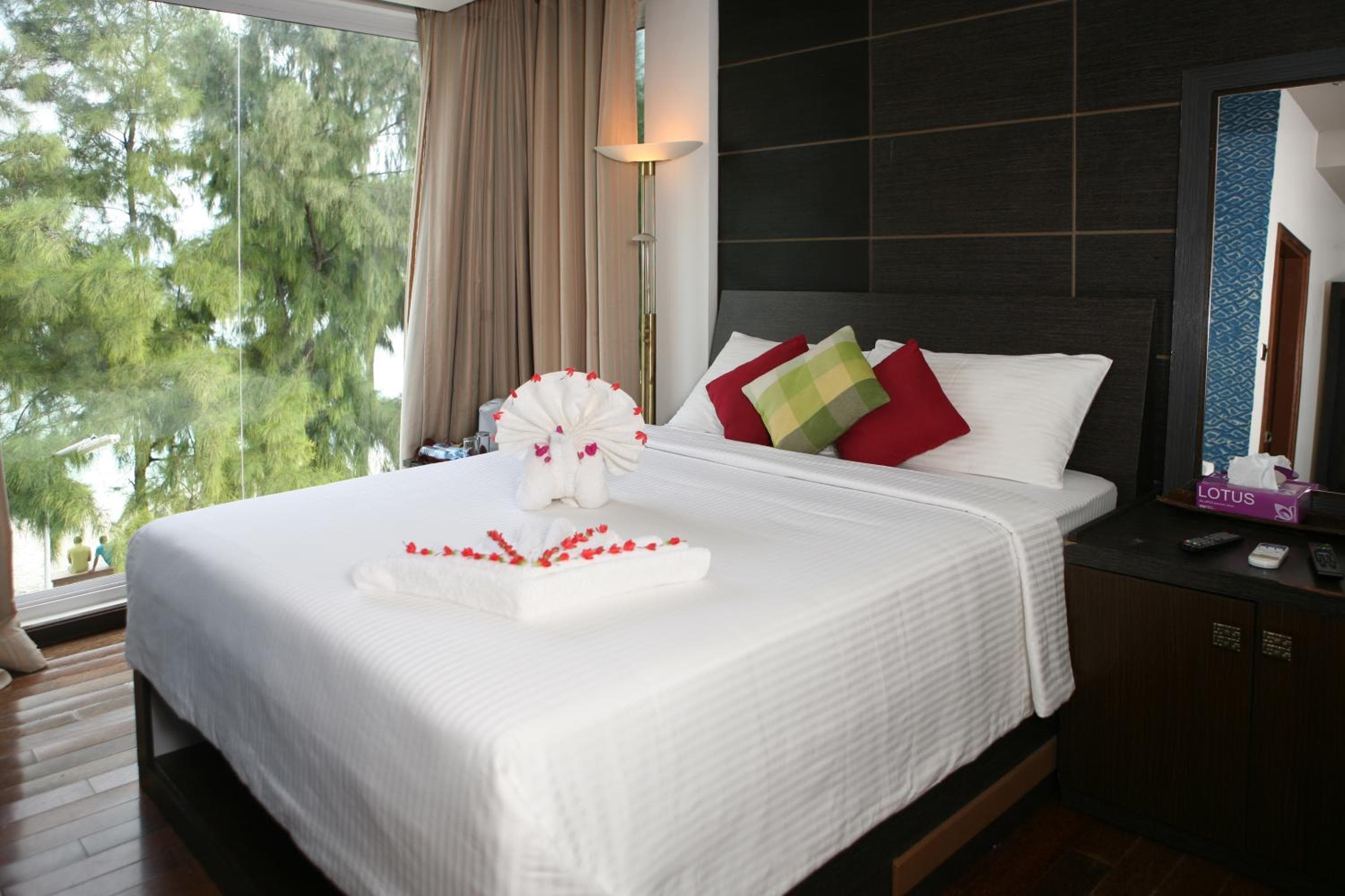 Ripple Beach Inn - View 6