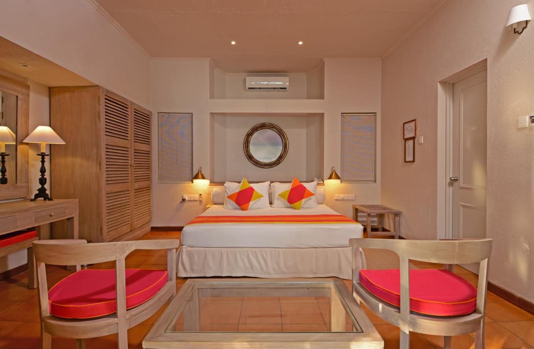 Adaaran Club Rannalhi - All Inclusive - 45 Minutes away from Male by Speedboat - View 17