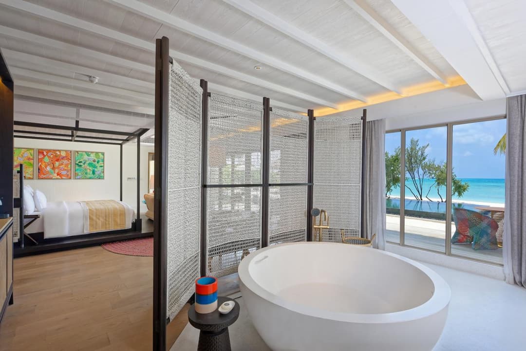 Intercontinental Maldives Maamunagau Resort with Club benefits by IHG - View 204