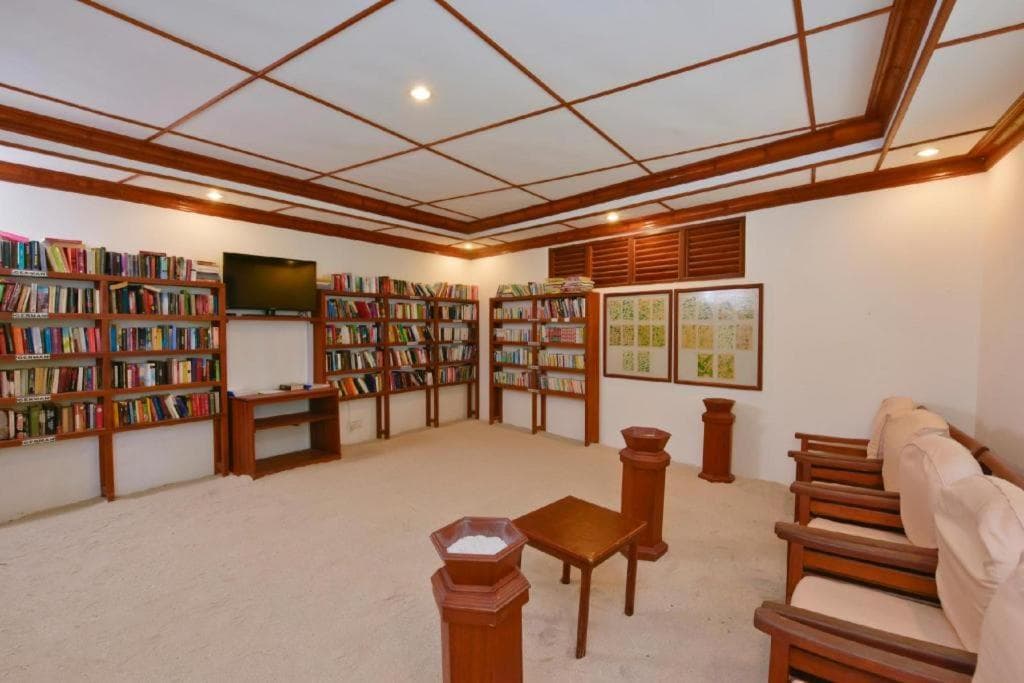 Angaga Island Resort and Spa - View 21