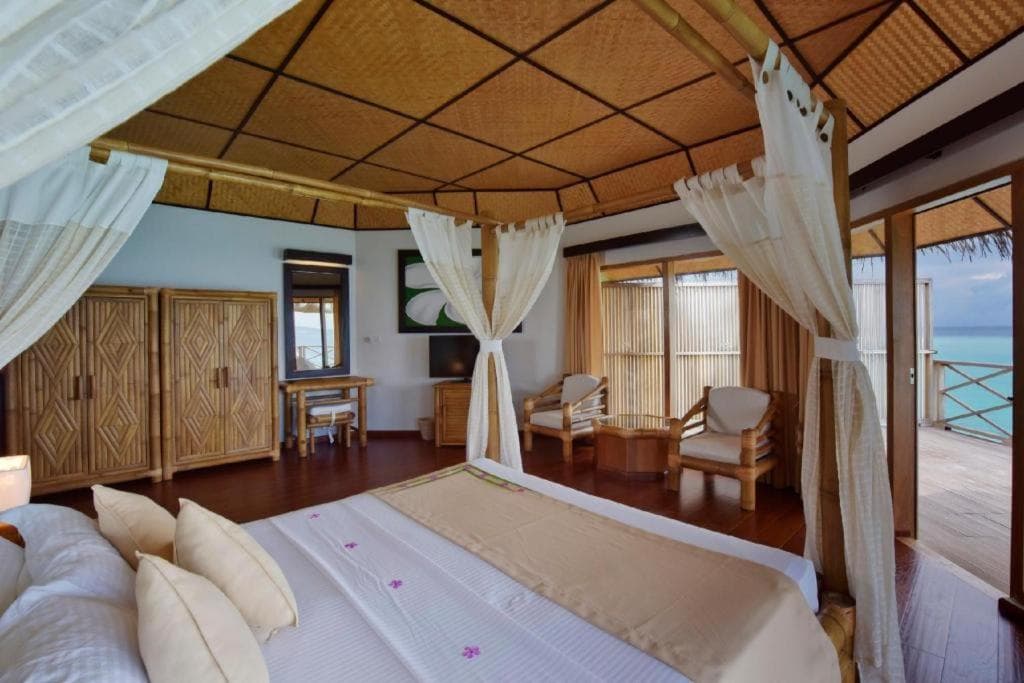 Angaga Island Resort and Spa - View 71