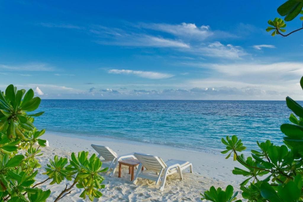 Angaga Island Resort and Spa - View 13