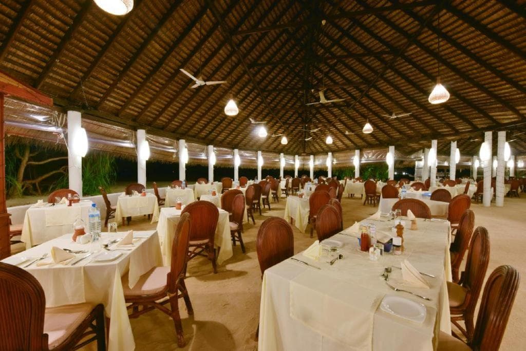 Angaga Island Resort and Spa - View 14