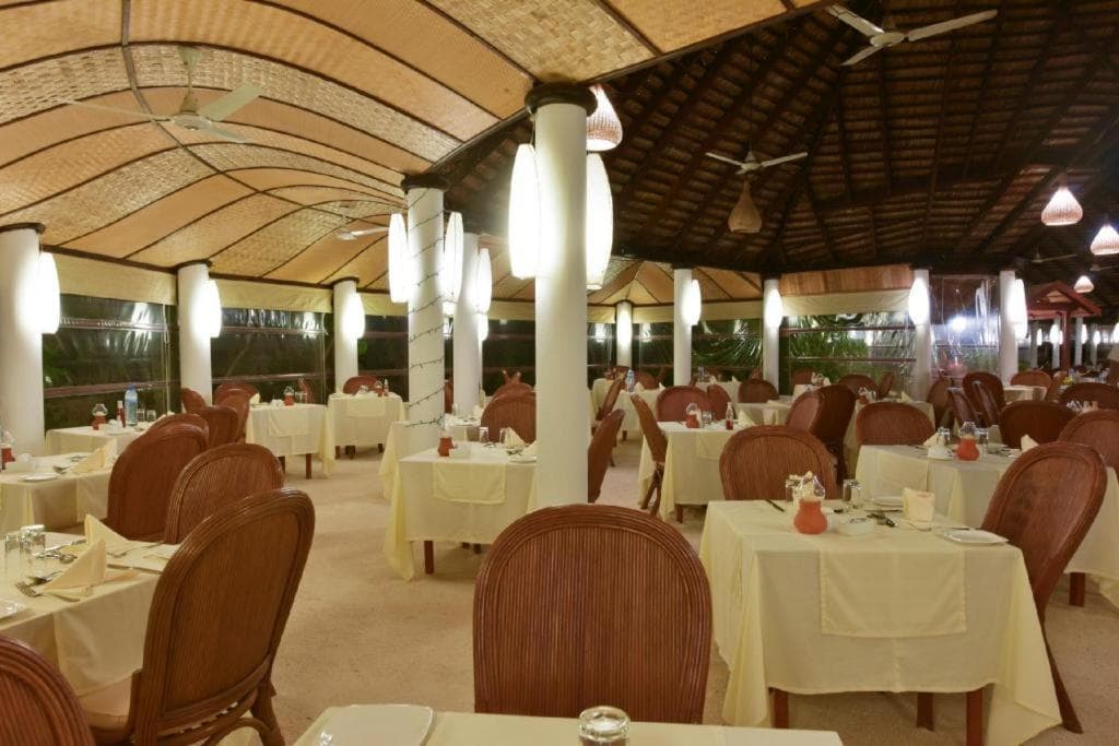 Angaga Island Resort and Spa - View 16