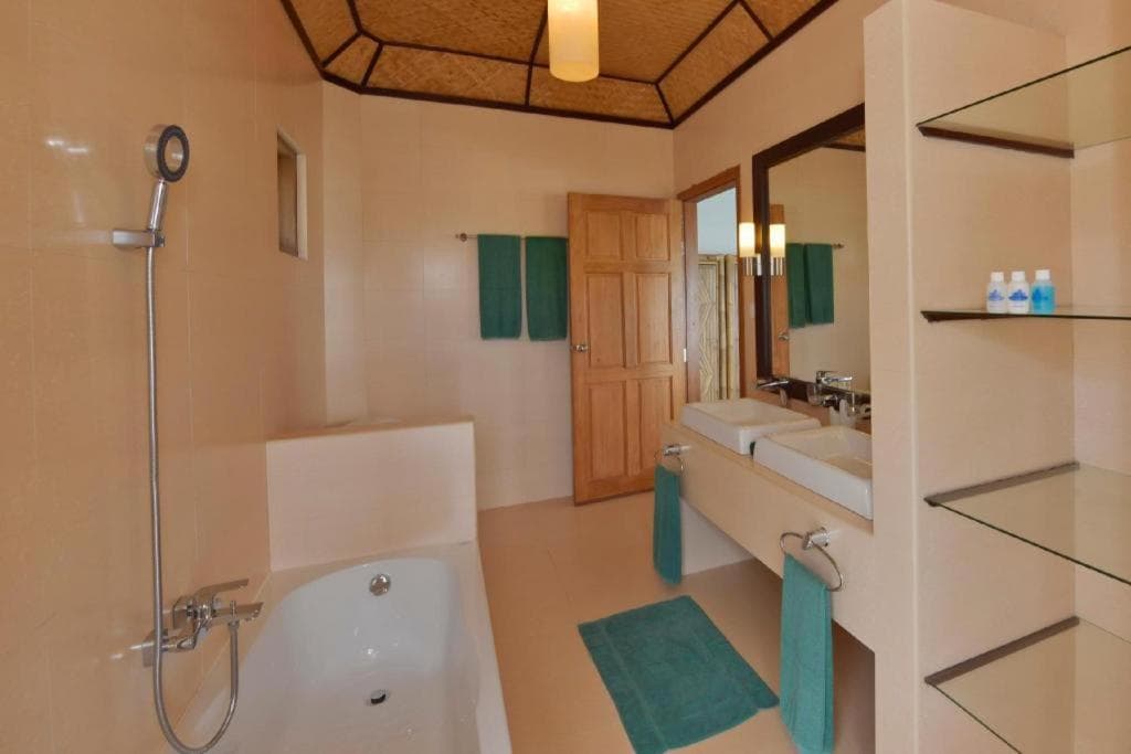 Angaga Island Resort and Spa - View 43
