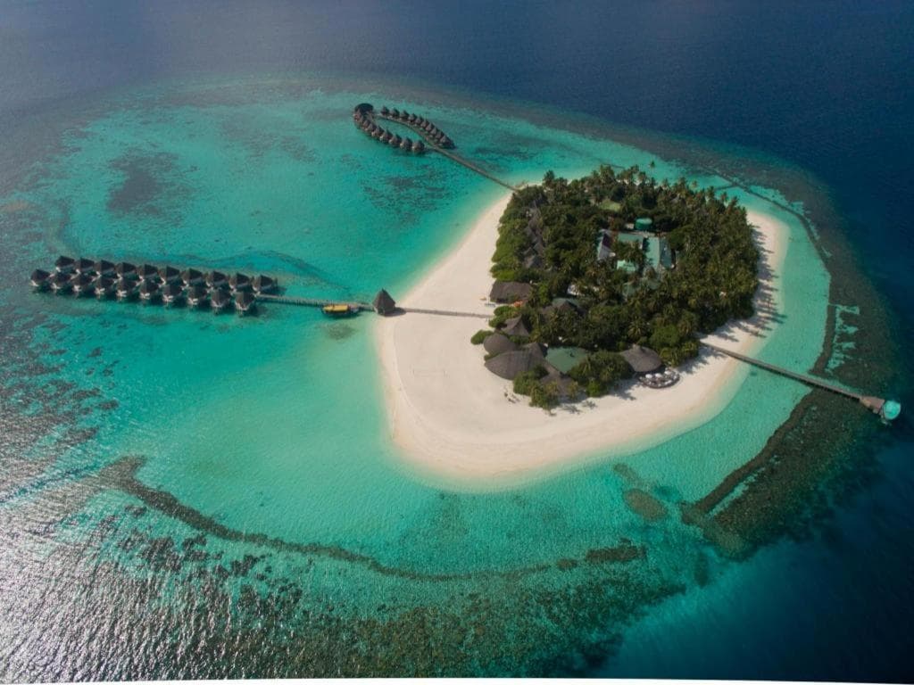 Angaga Island Resort and Spa - View 20