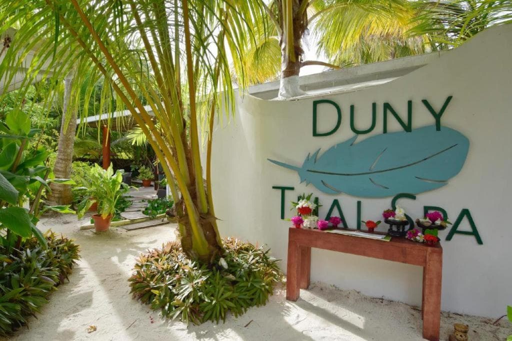 Angaga Island Resort and Spa - View 20