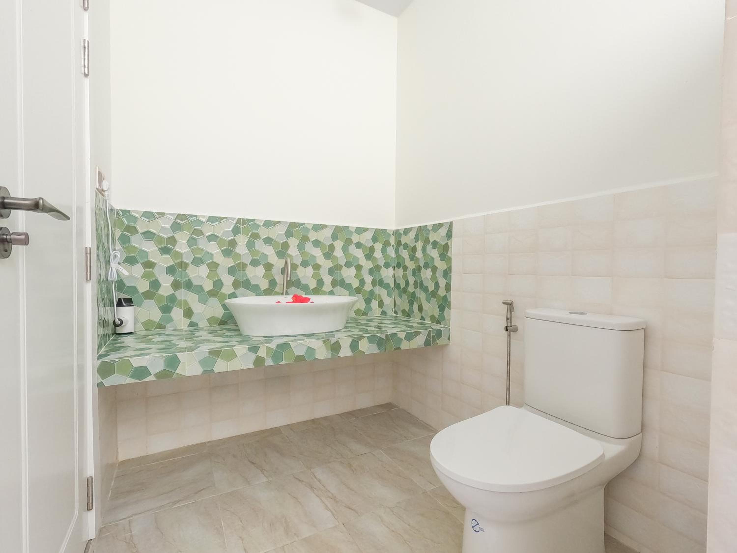 Hakuna Maldives - View 25