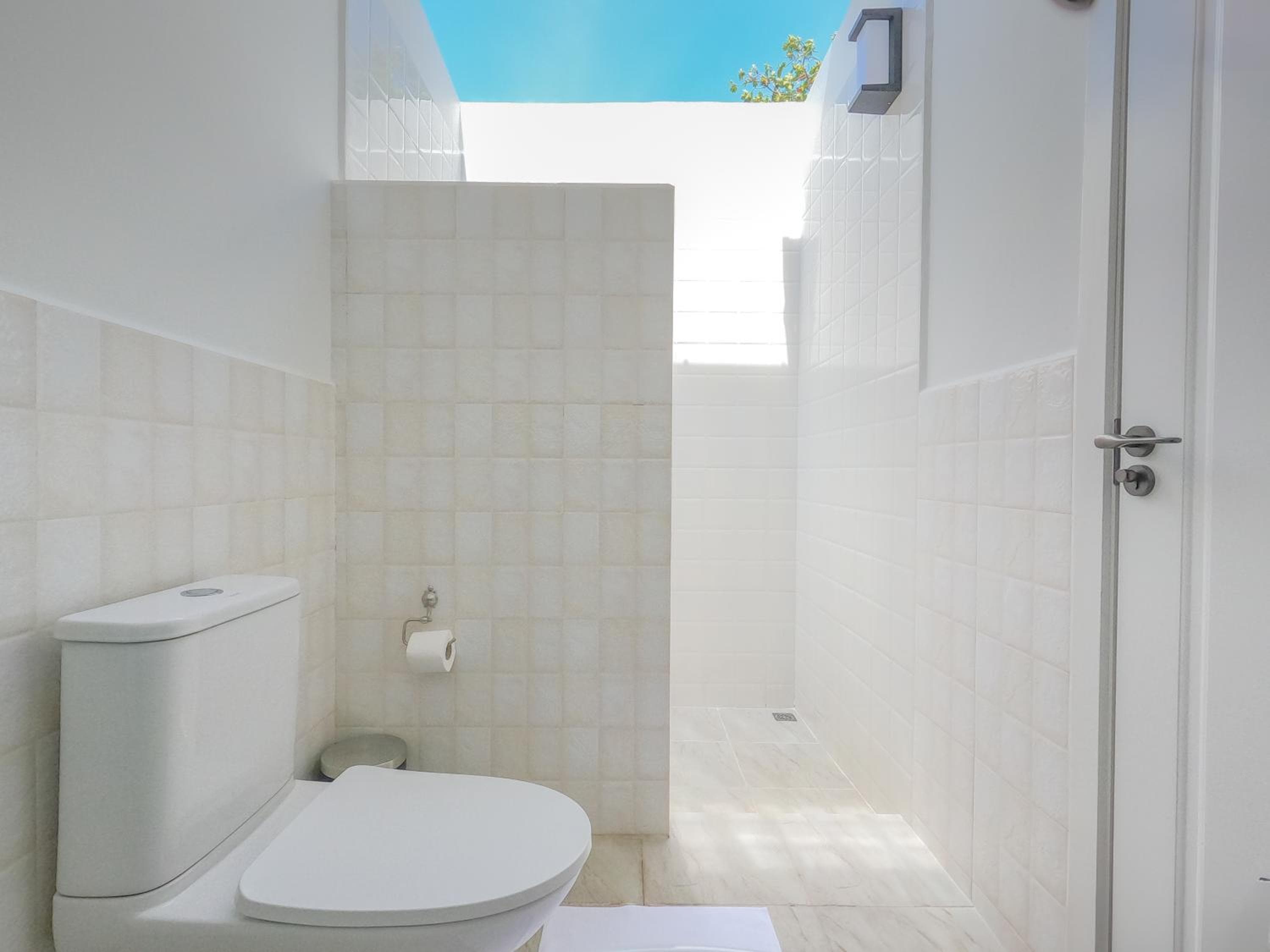 Hakuna Maldives - View 21