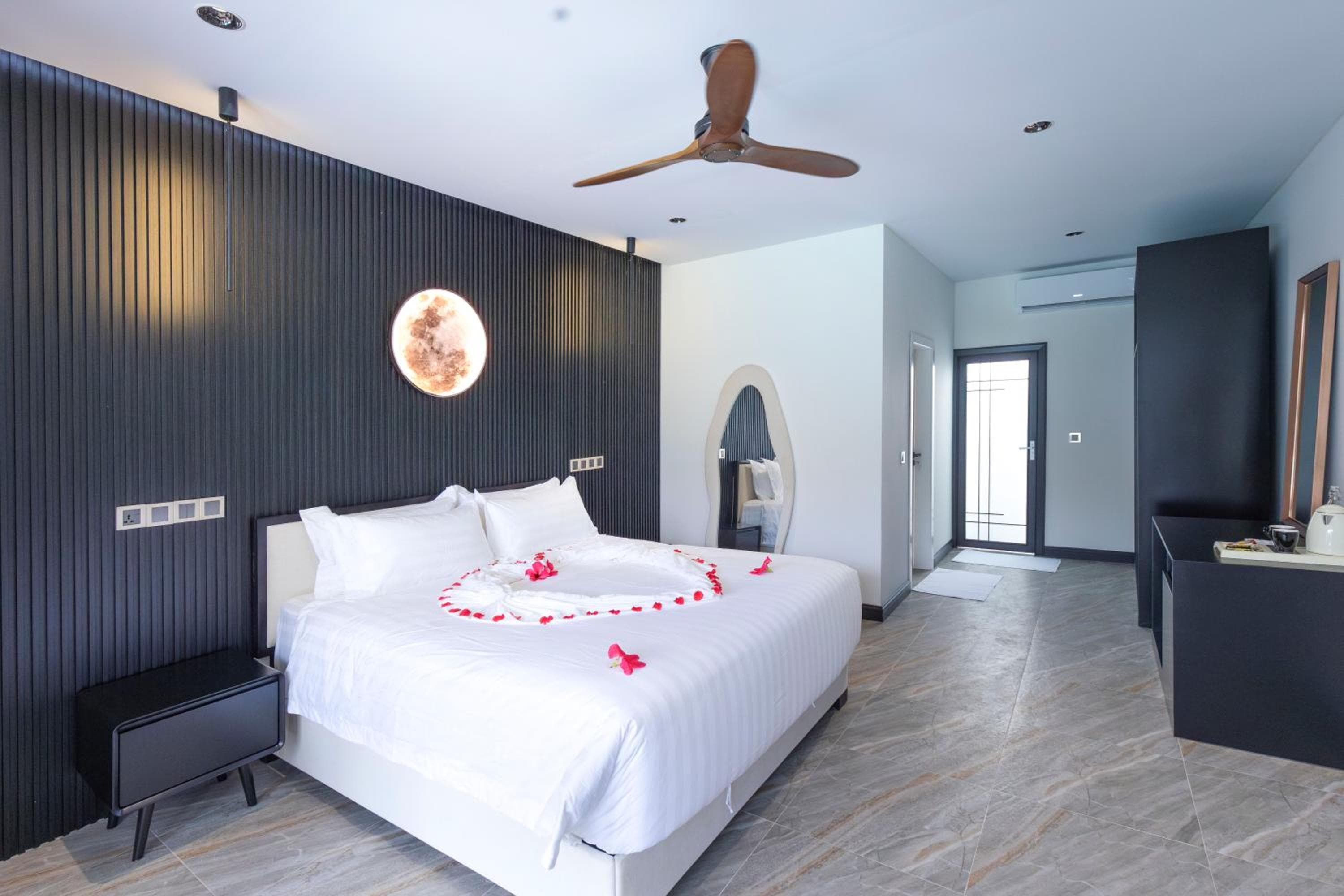 Hakuna Maldives - View 8