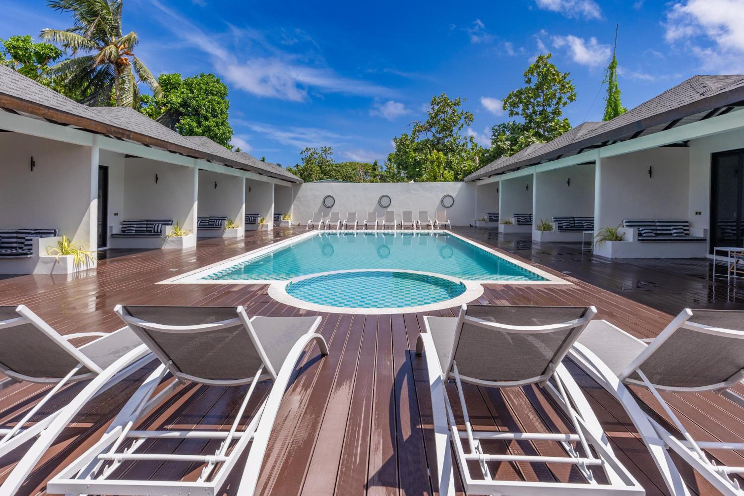 Hakuna Maldives - View 15