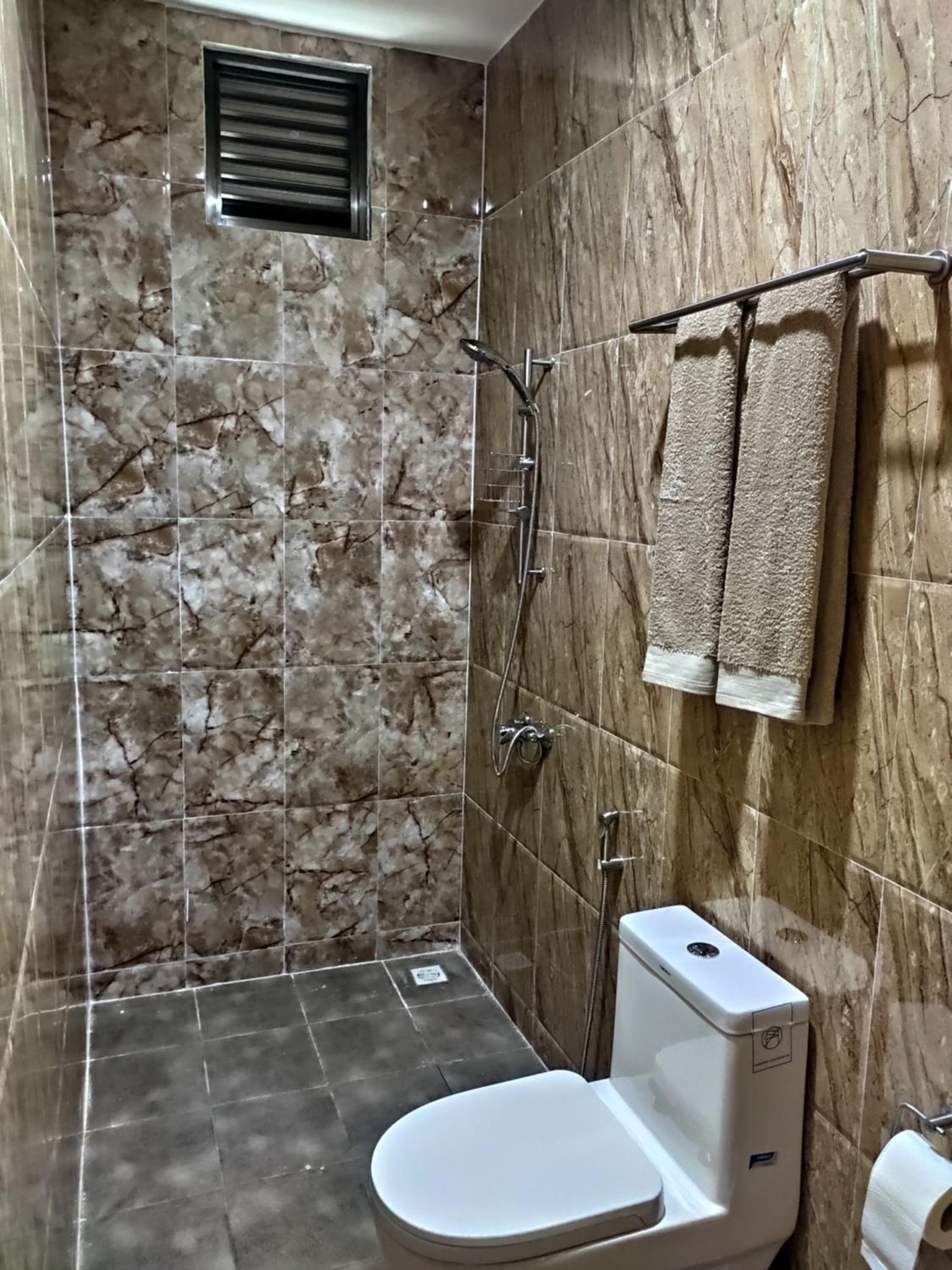 Crown Beach Villas with direct access to the Bikini Beach - View 30