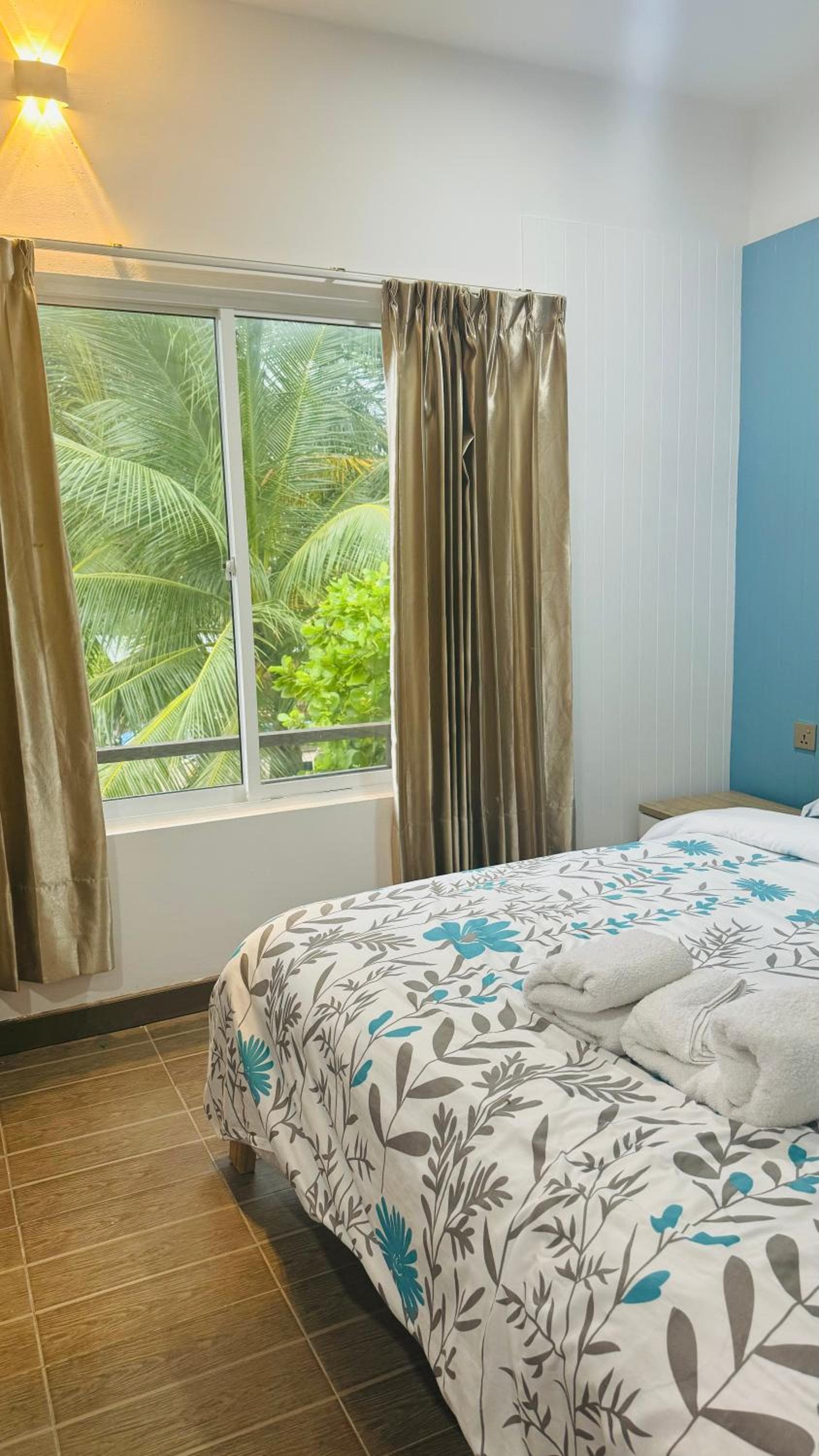 Wave Crest Retreat - View 7