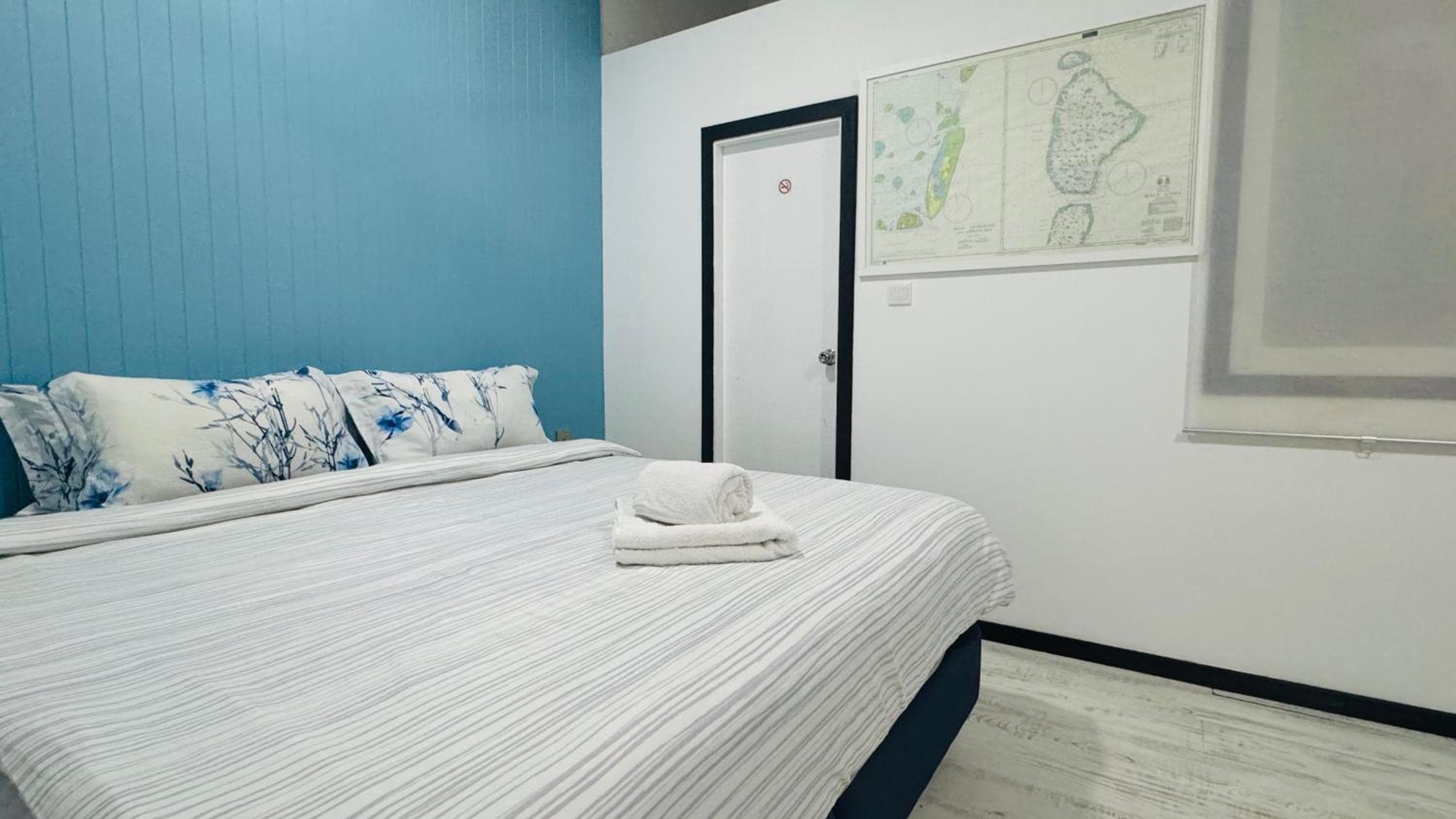 Wave Crest Retreat - View 9