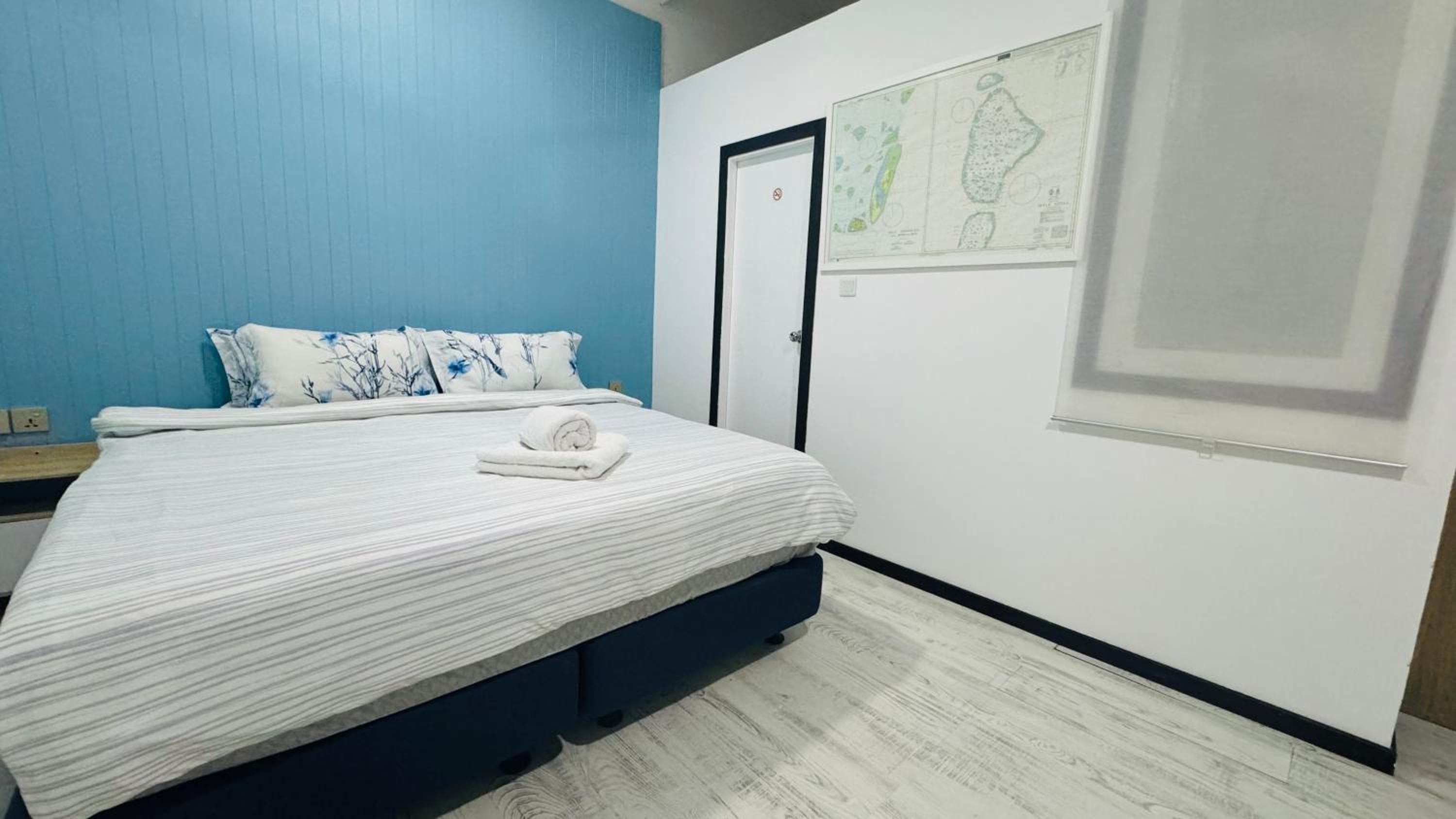 Wave Crest Retreat - View 14