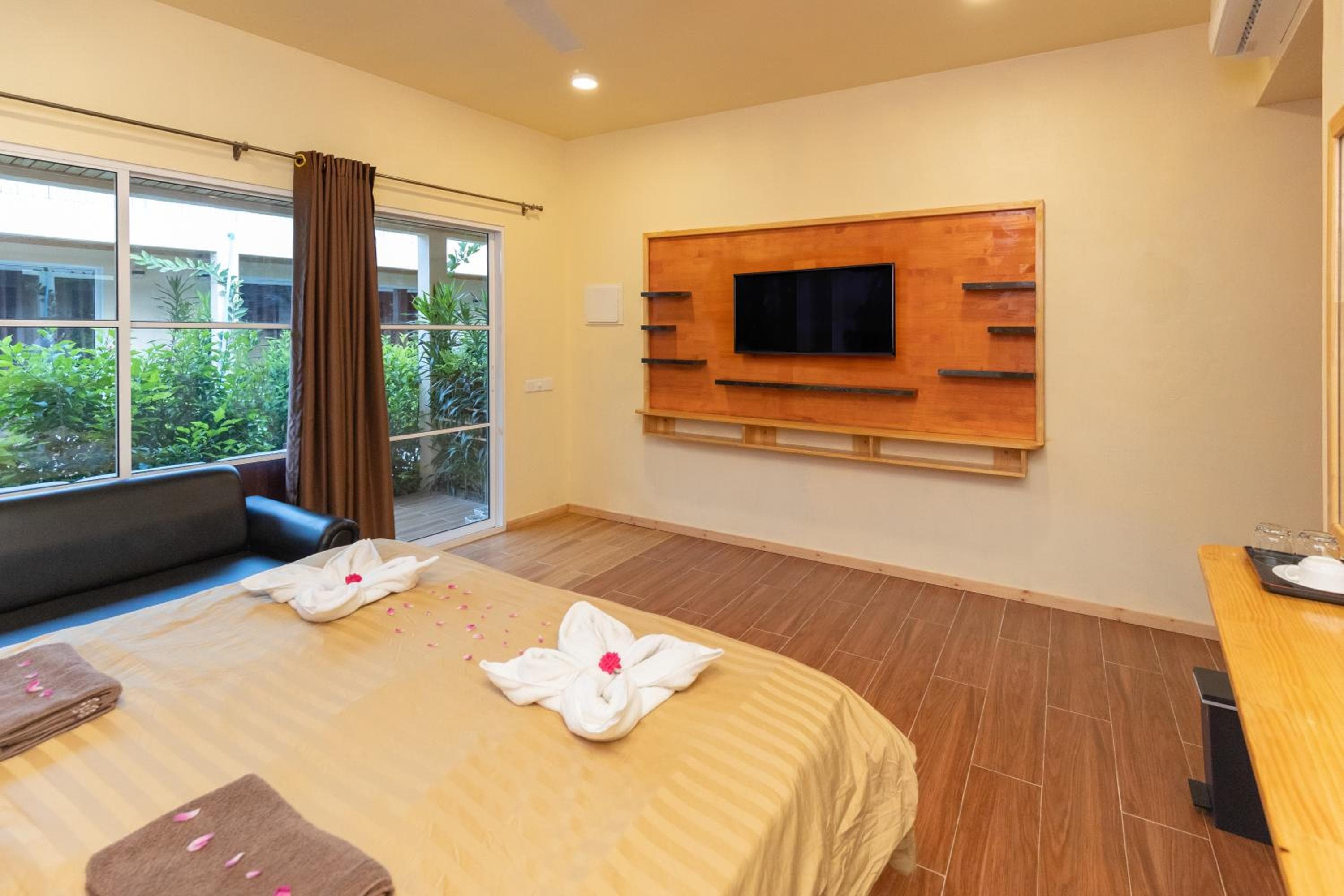 Tranquil Thoddoo - View 5