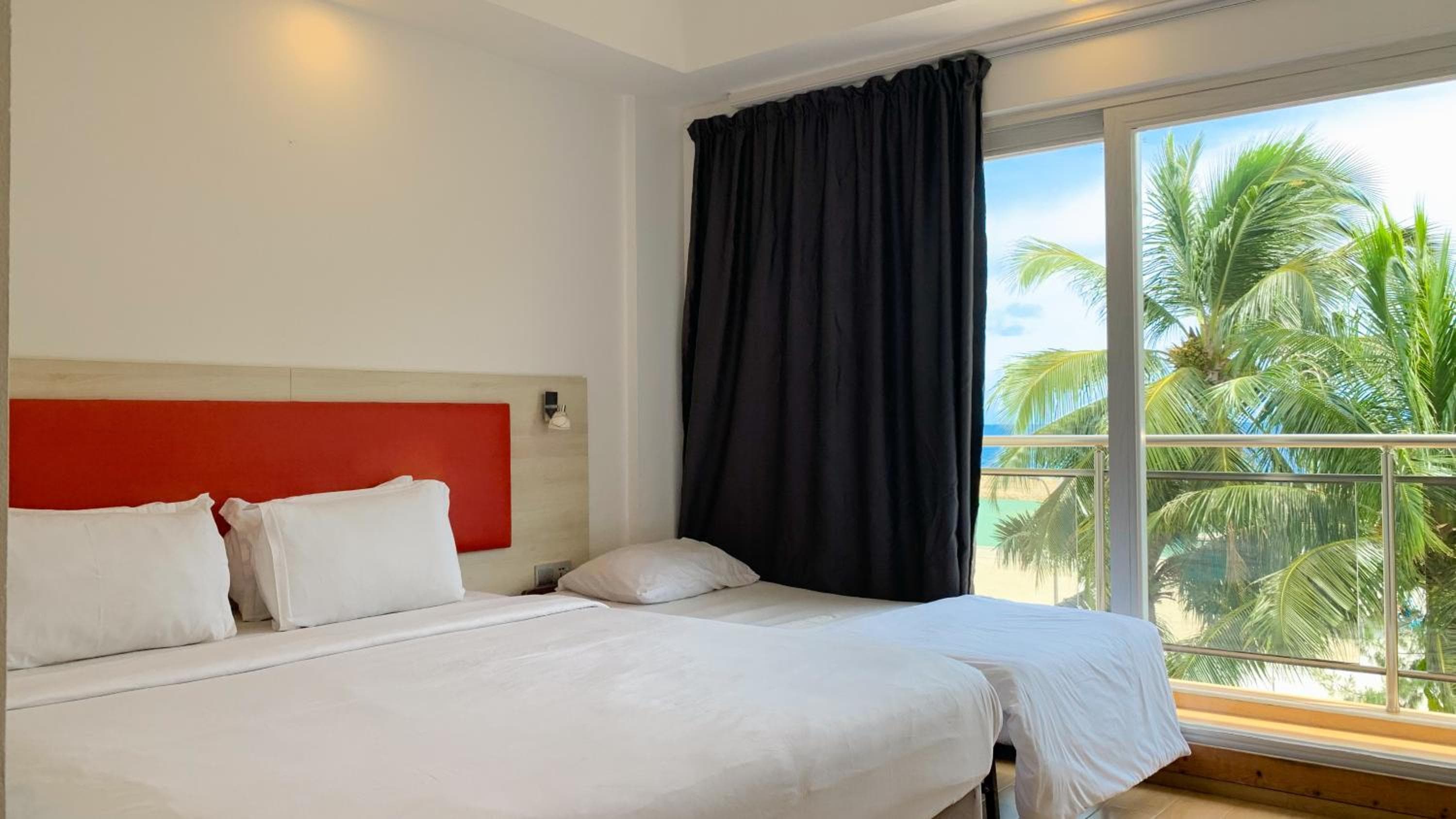 iCom Marina Sea View - View 24