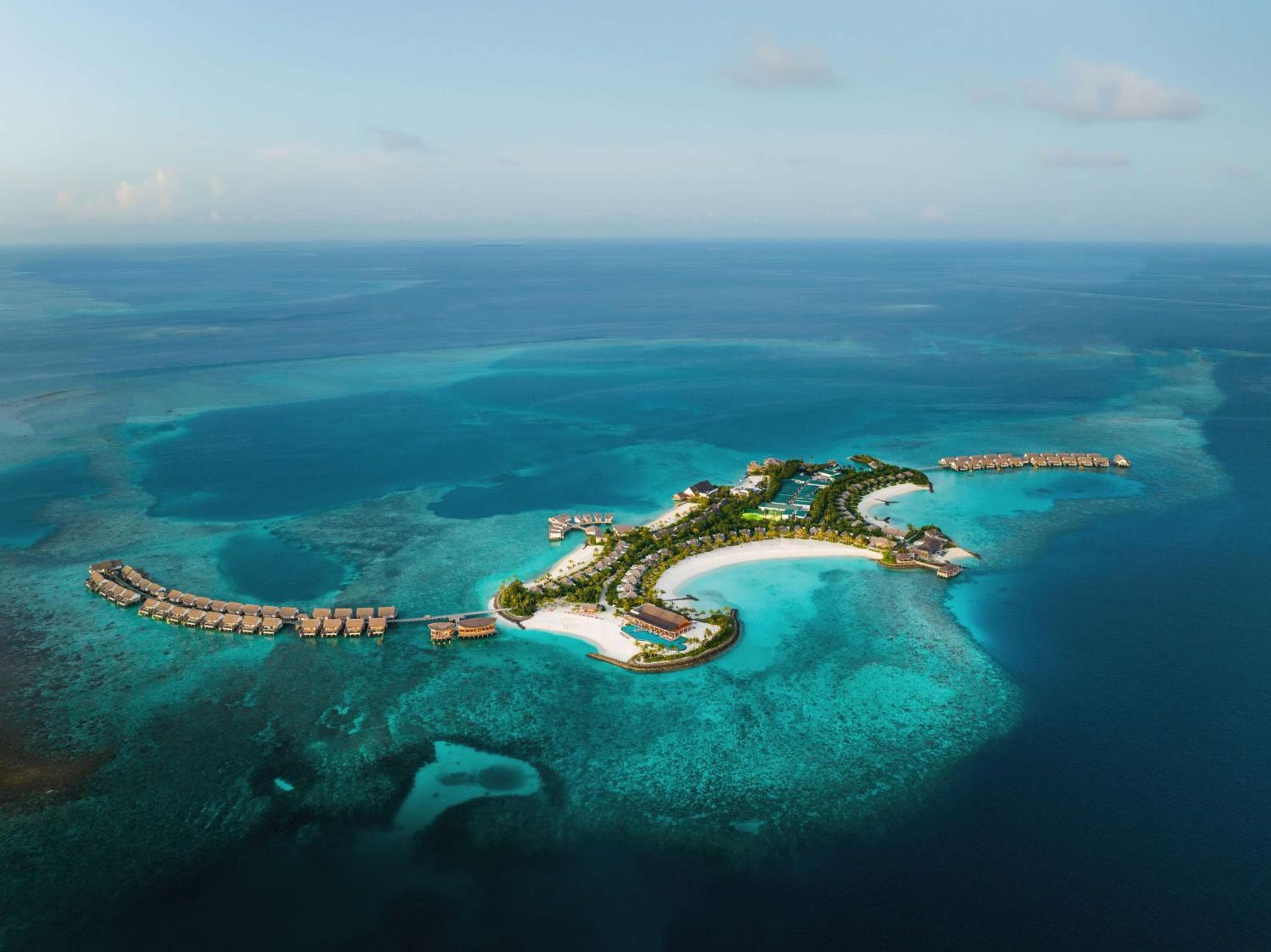 Hilton Maldives Amingiri Resort & Spa - View 7