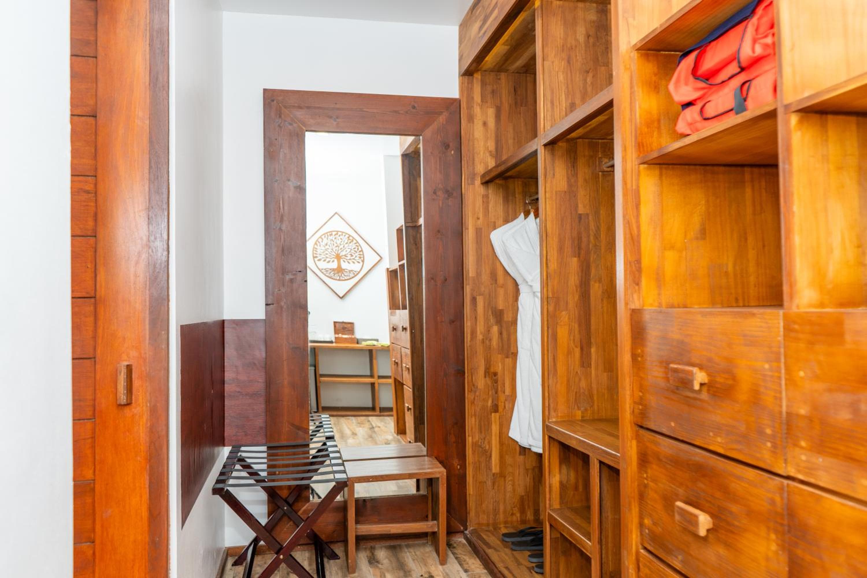 Kudafushi Resort & Spa - View 97