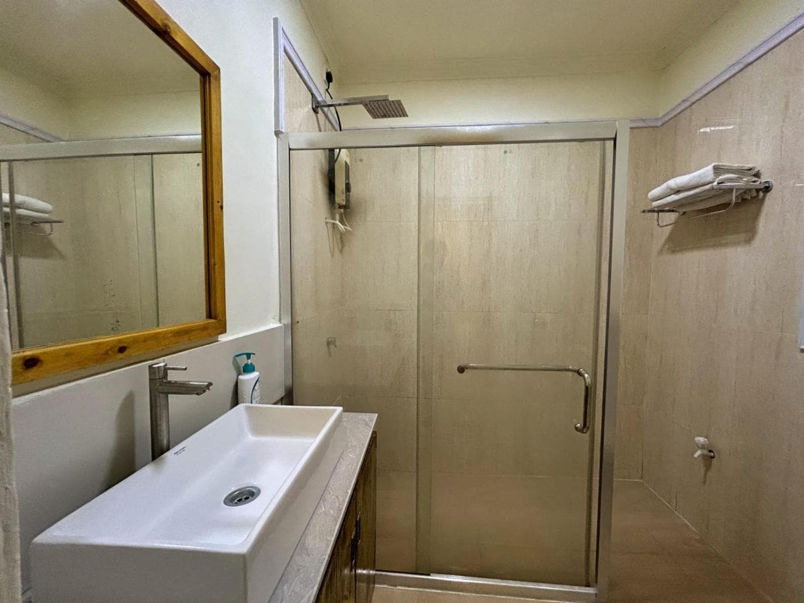 Equatorial Divers Lodge - View 21