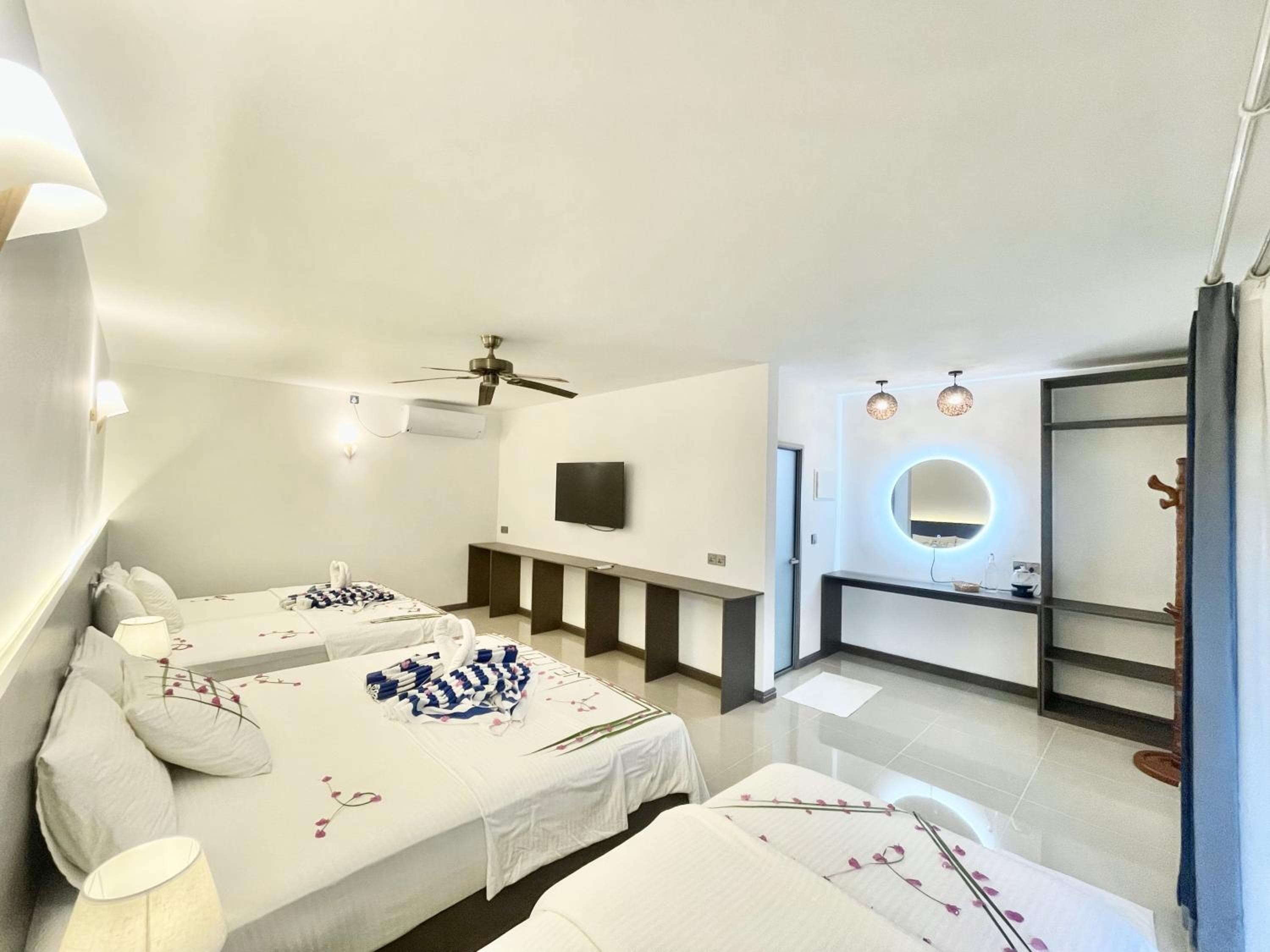 La Palma Suites - View 59