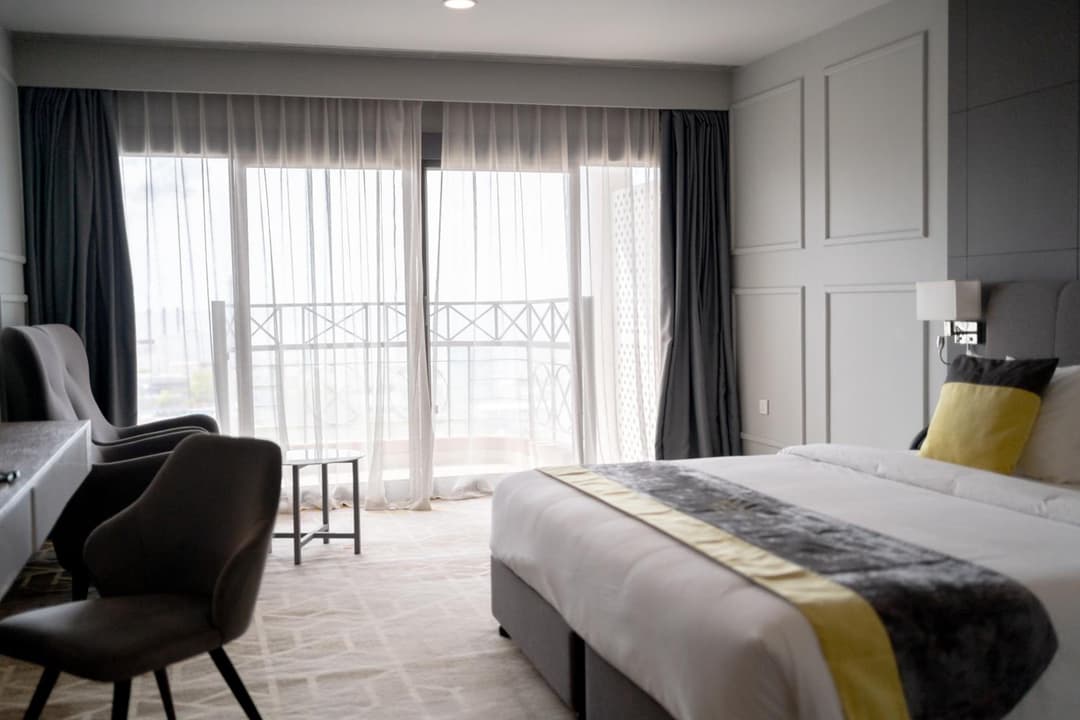Manhattan Business Hotel, Male - View 10