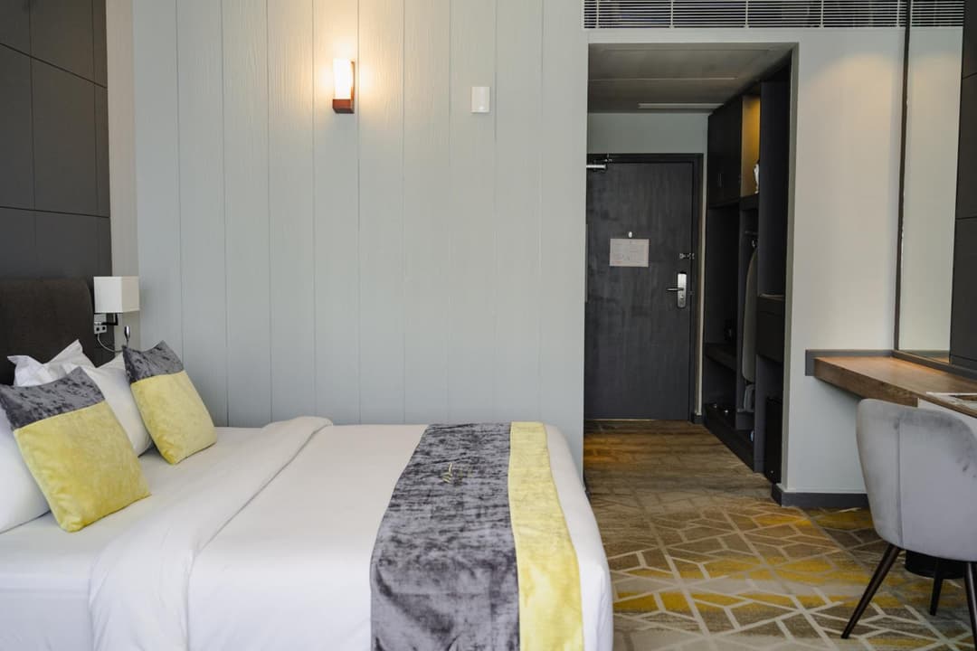 Manhattan Business Hotel, Male - View 23